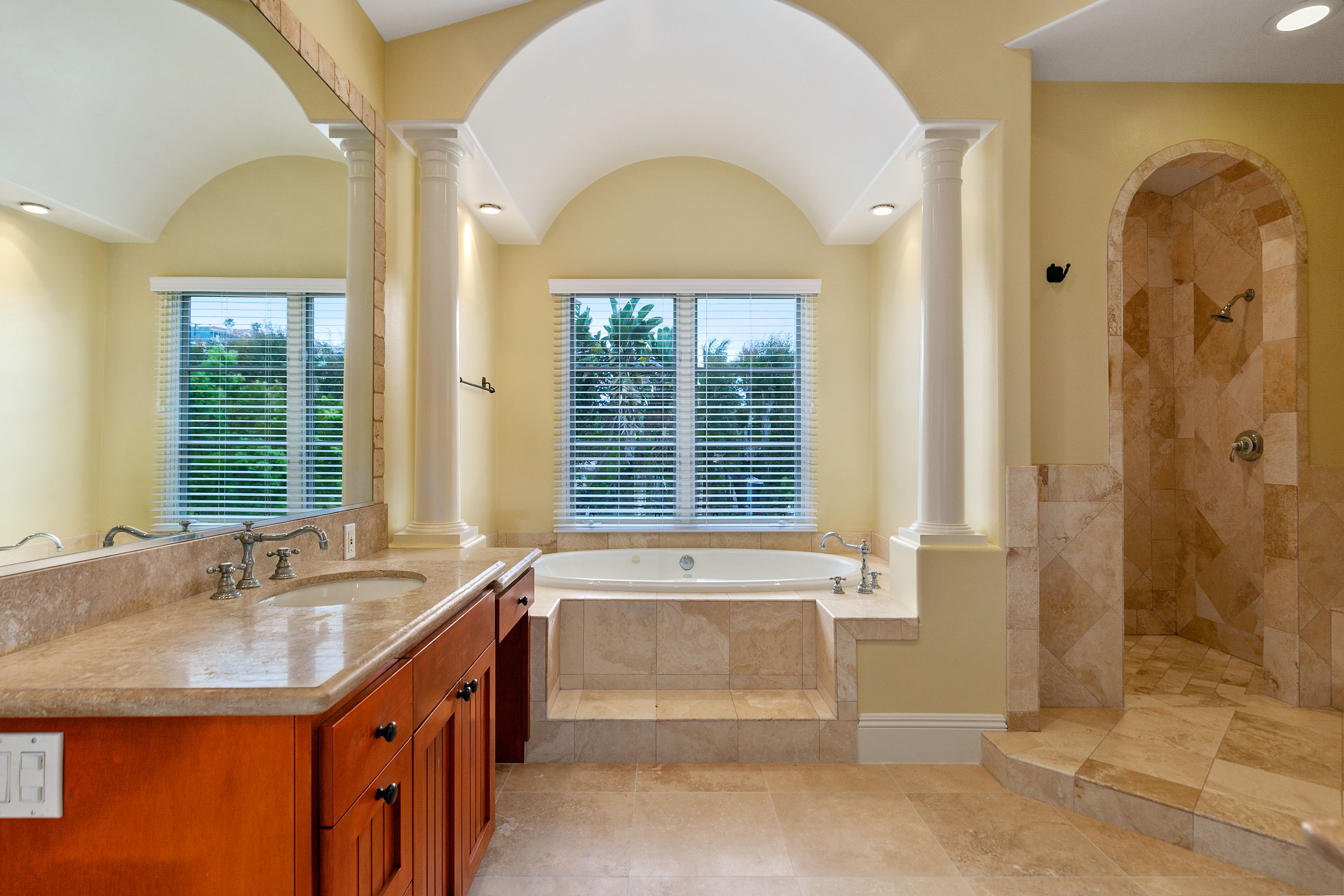 Hermosa Beach, California, 90254, United States, 5 Bedrooms Bedrooms, ,5 BathroomsBathrooms,Residential,For Sale,1838014