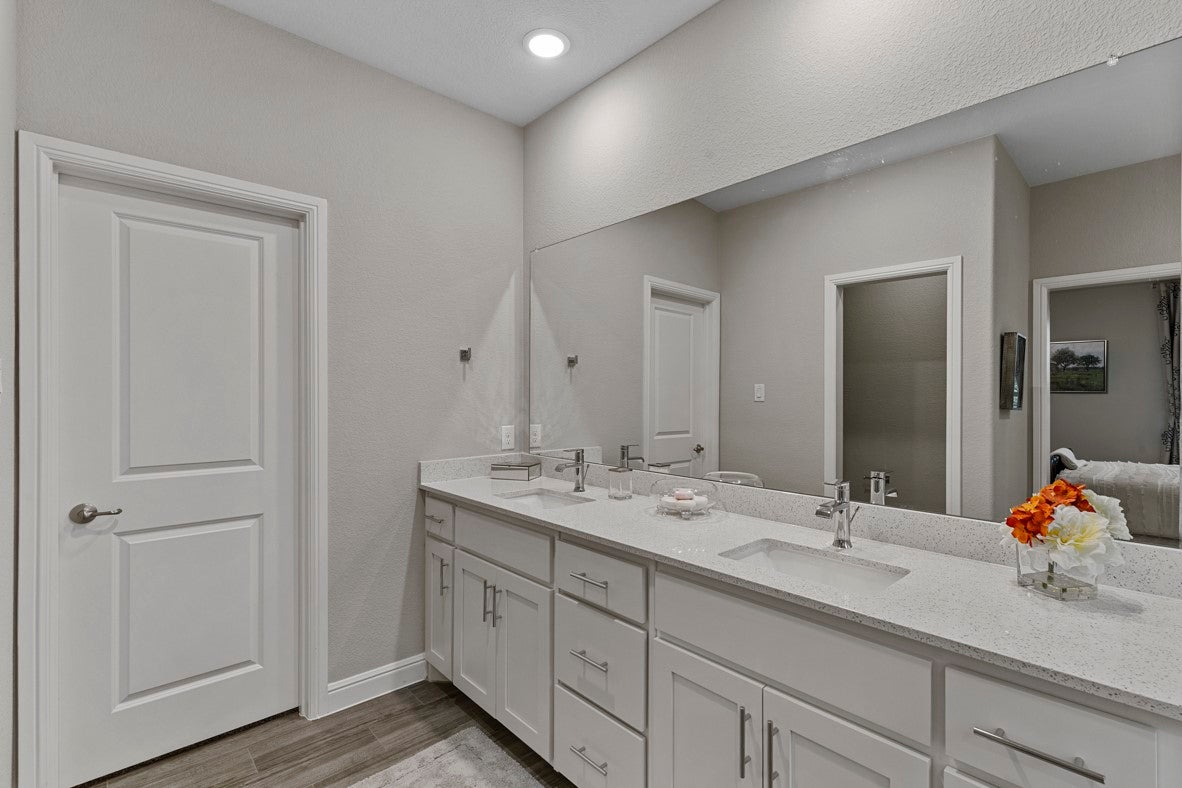 Northlake, Texas, 76247, United States, 5 Bedrooms Bedrooms, ,3 BathroomsBathrooms,Residential,For Sale,1993832