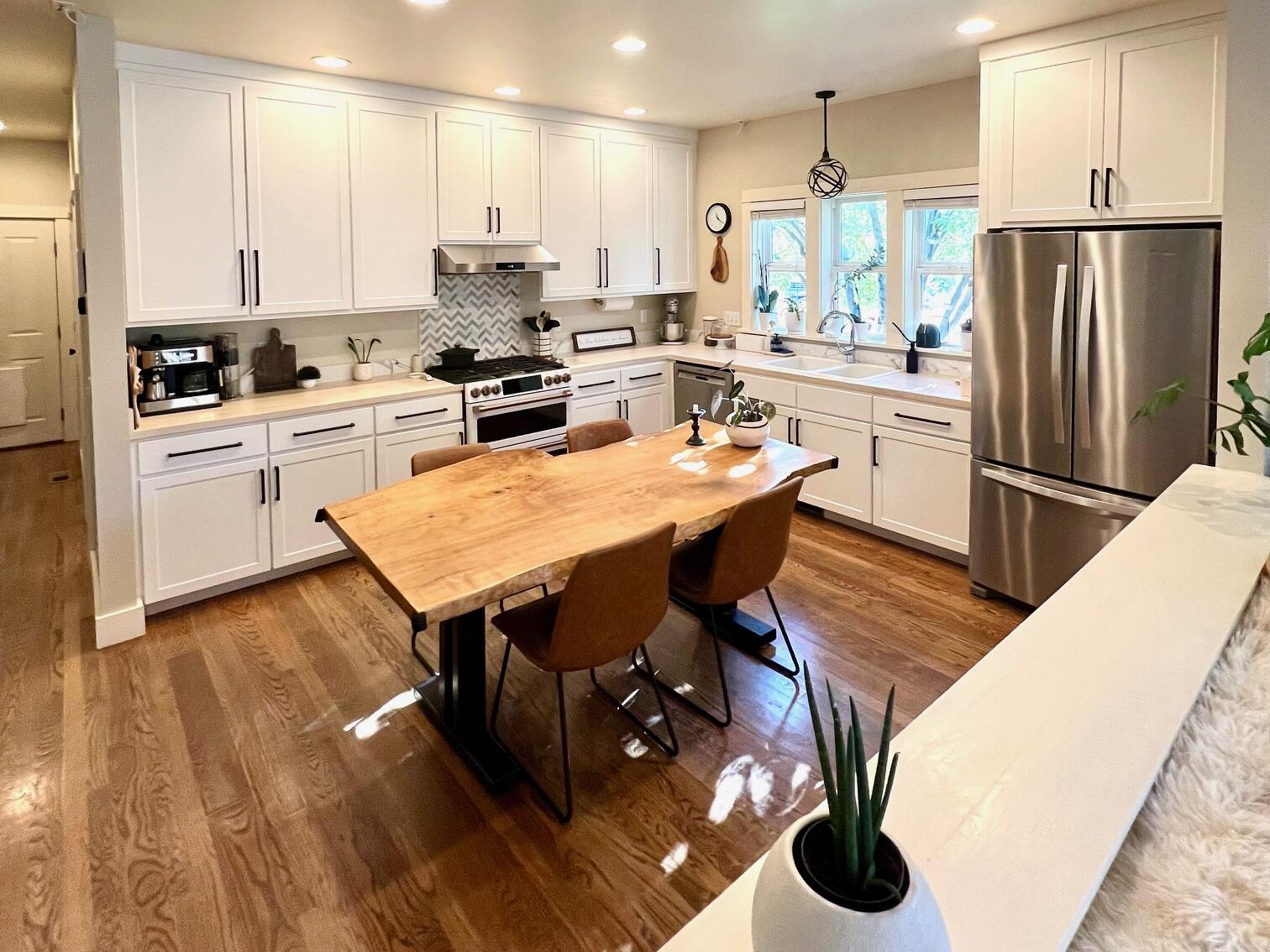 Bellevue, Idaho, 83313, United States, 4 Bedrooms Bedrooms, ,3 BathroomsBathrooms,Residential,For Sale,1989218