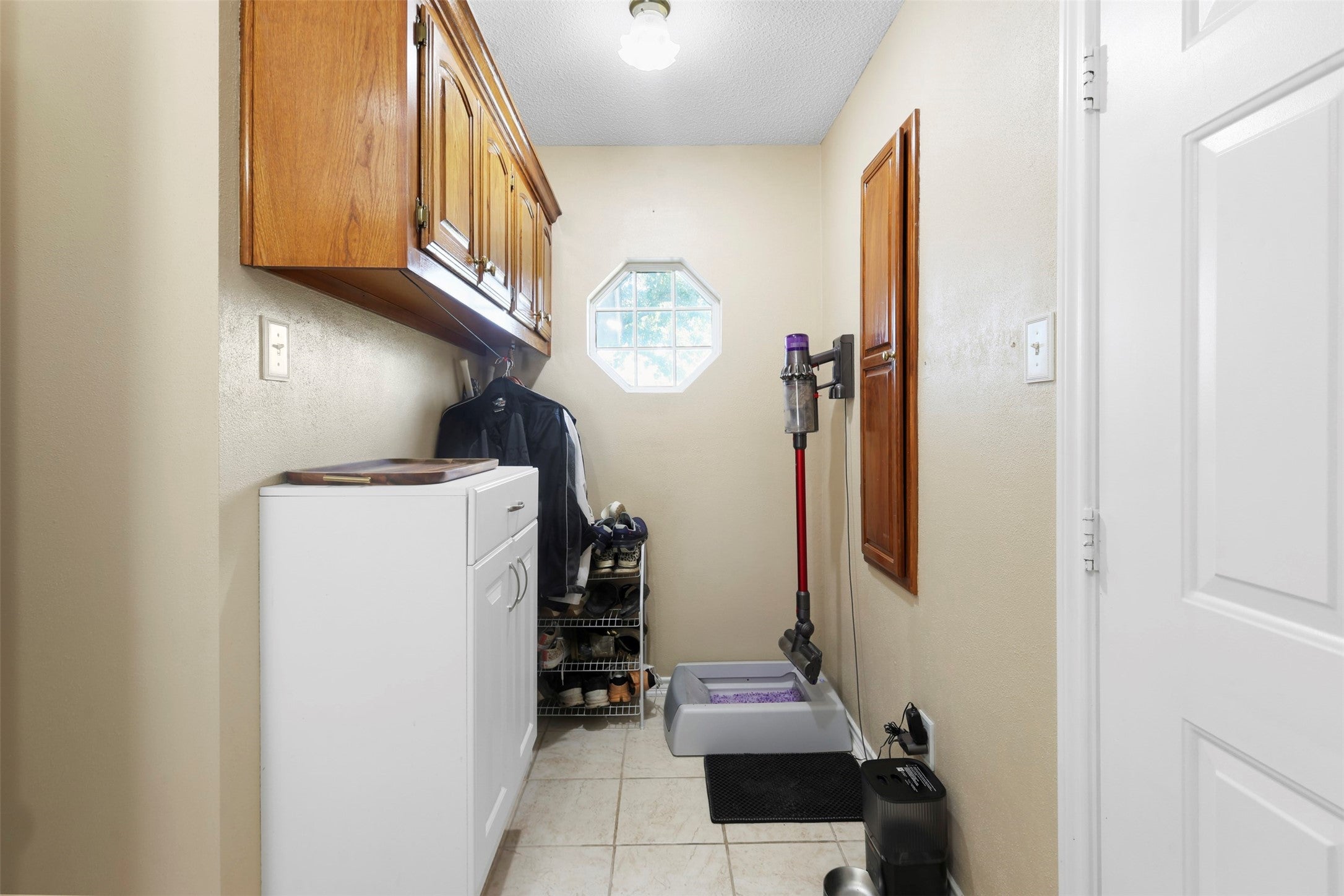 Sulphur Springs, Texas, 75482, United States, 3 Bedrooms Bedrooms, ,3 BathroomsBathrooms,Residential,For Sale,1907835