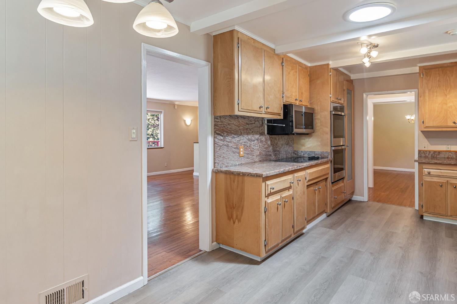 San Mateo, California, 94402, United States, 3 Bedrooms Bedrooms, ,3 BathroomsBathrooms,Residential,For Sale,1895374
