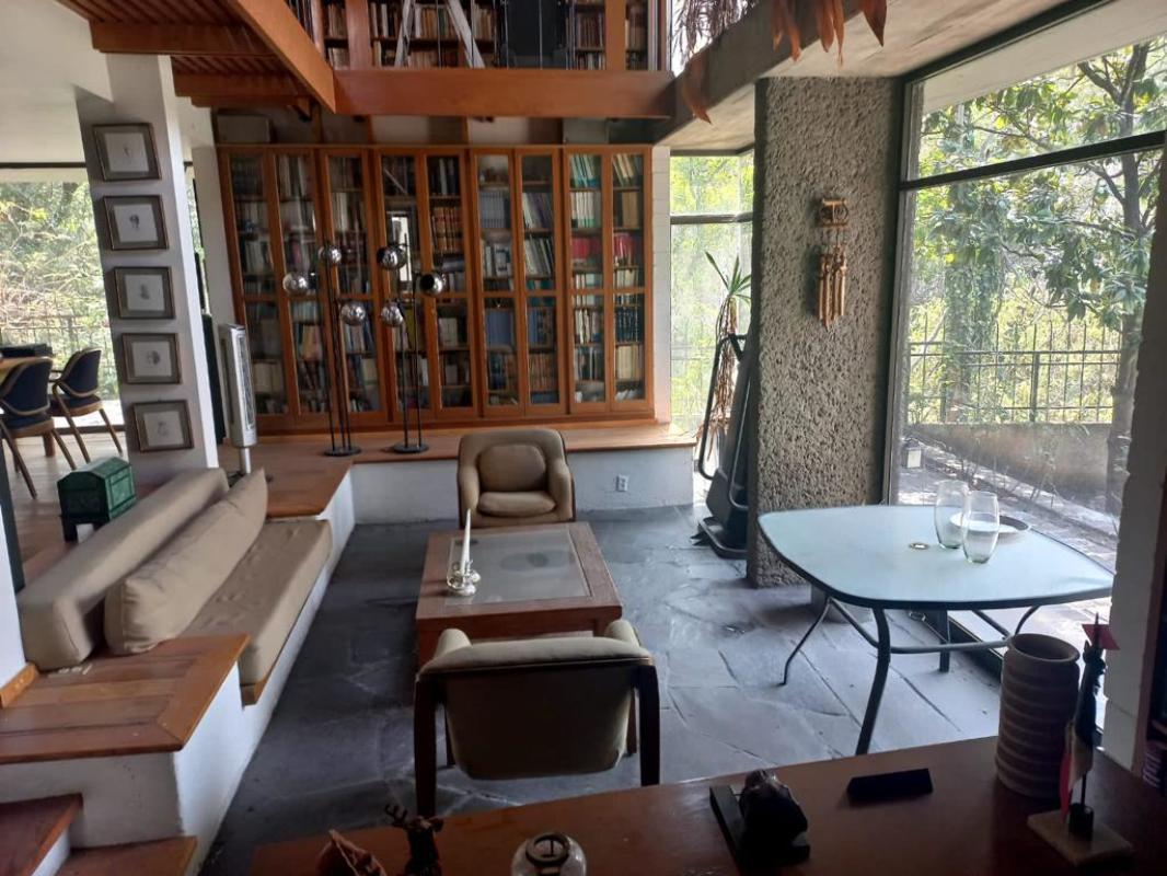Bosque de Moctezuma, Huixquilucan, Estado de México, 52760, Mexico, 3 Bedrooms Bedrooms, ,6 BathroomsBathrooms,Residential,For Sale,Bosque de Moctezuma,1628292