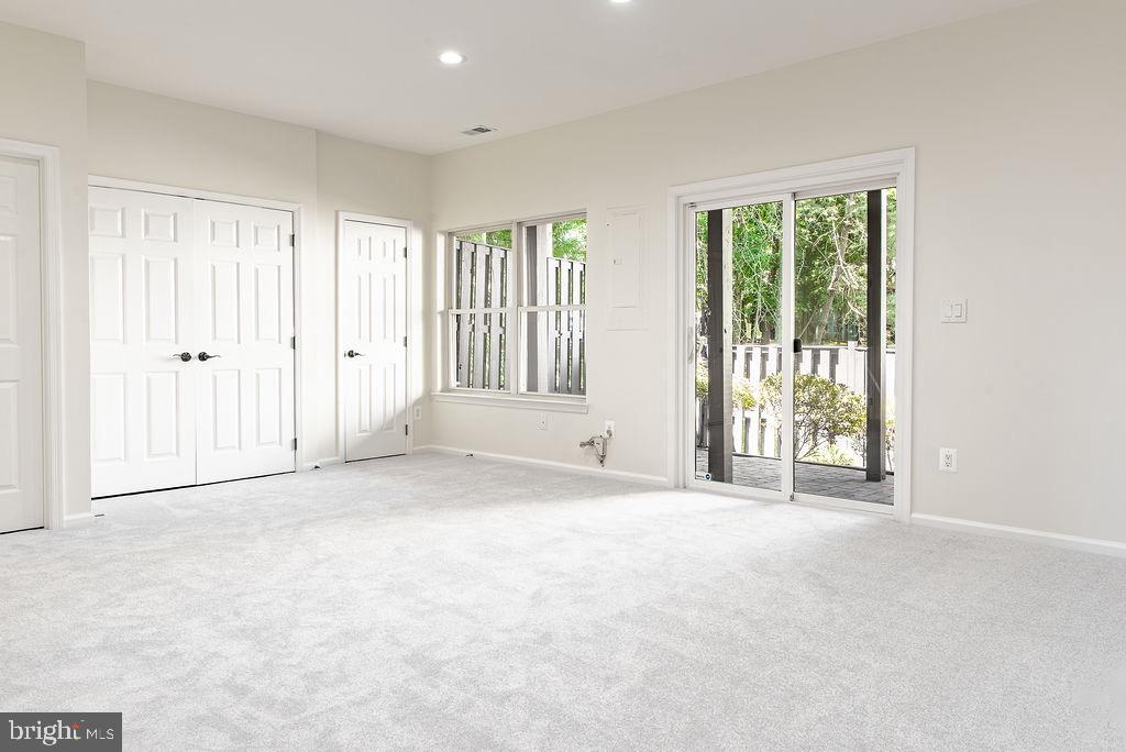 Fairfax, Virginia, 22033, United States, 3 Bedrooms Bedrooms, ,4 BathroomsBathrooms,Residential,For Sale,2048066