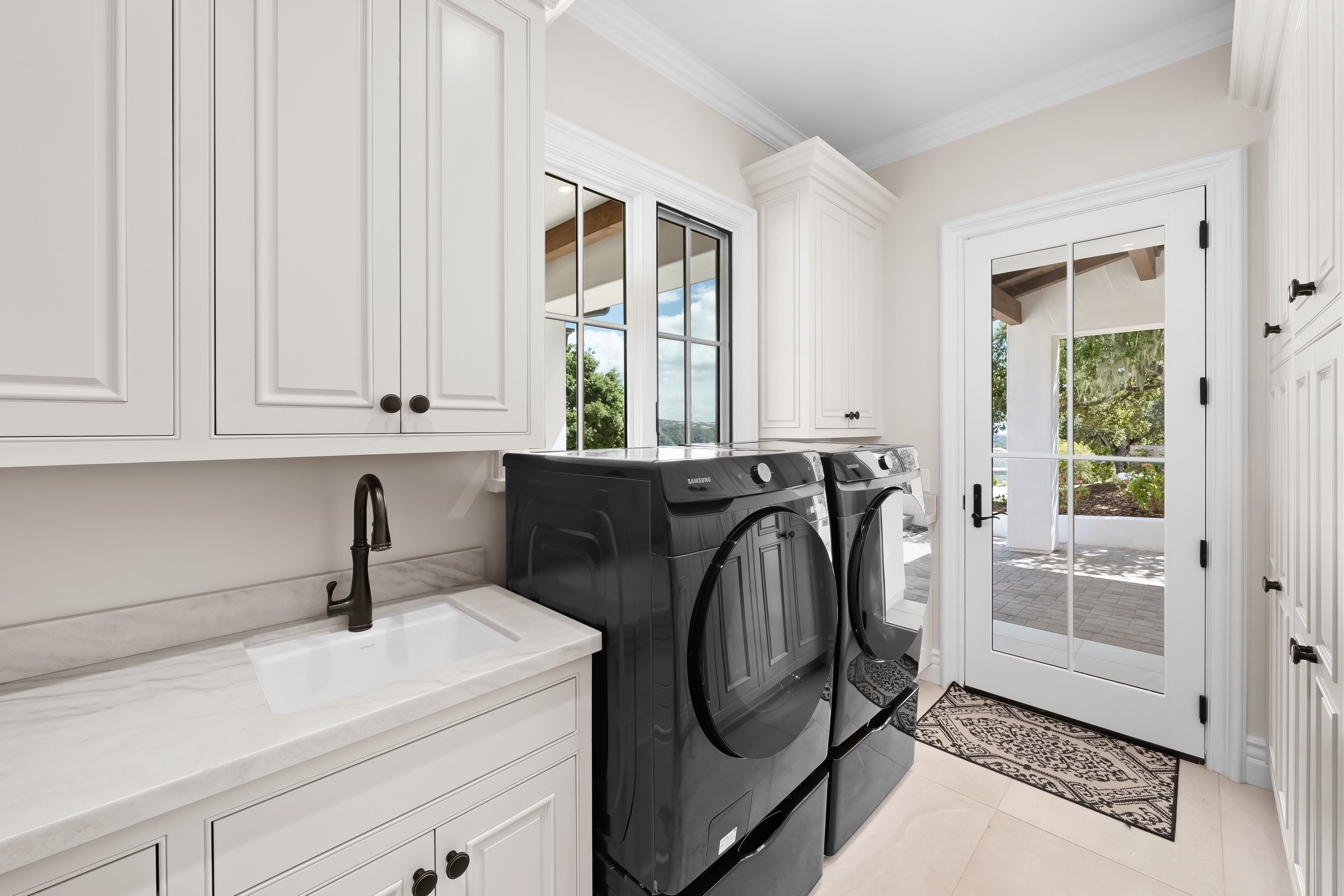  Refined Coastal Wine Country Living on 22 Private Acres - 物件實景