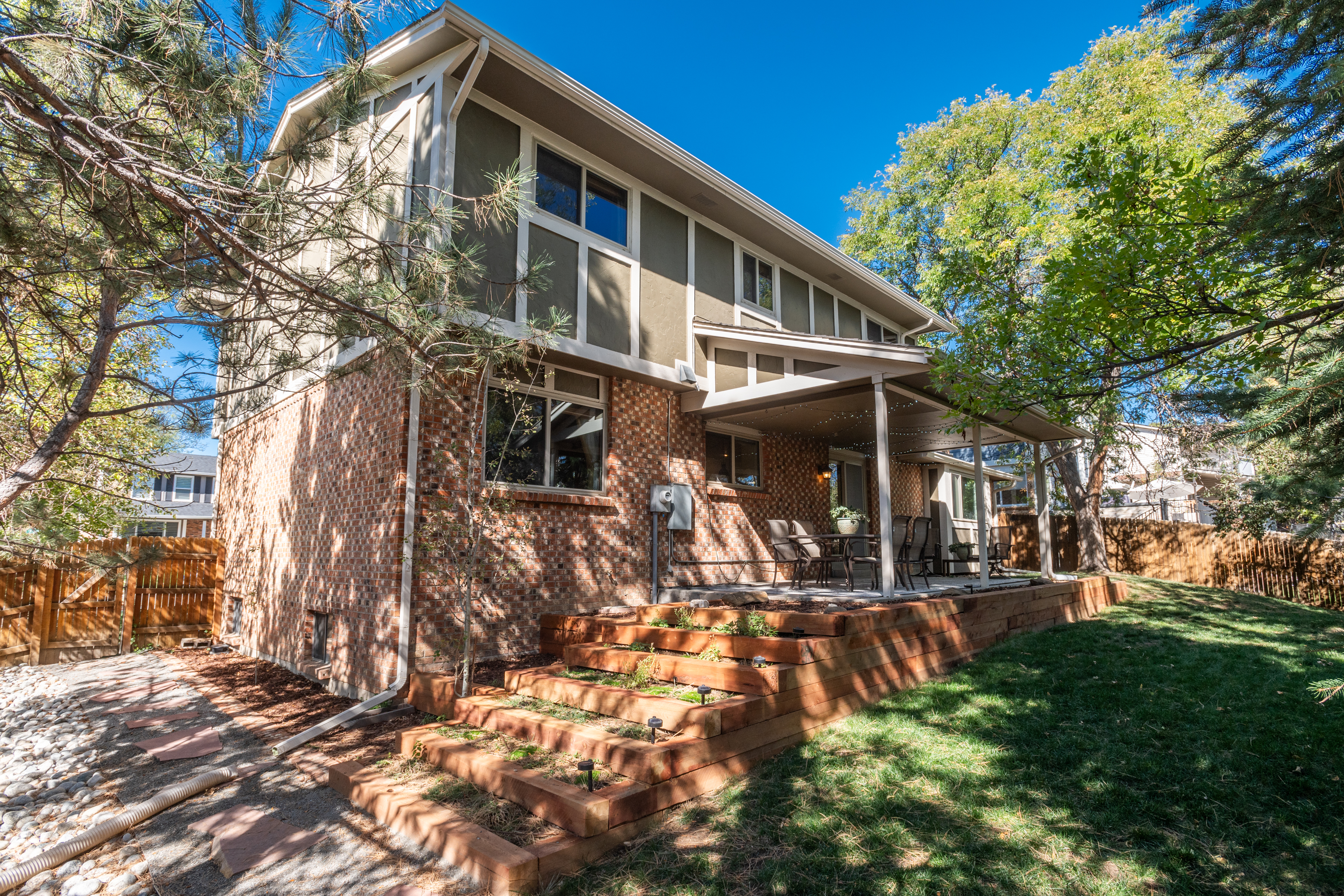  Unique Kitchen & Vaulted Beamed Room Near Cherry Creek State Park Retreat - 物件實景