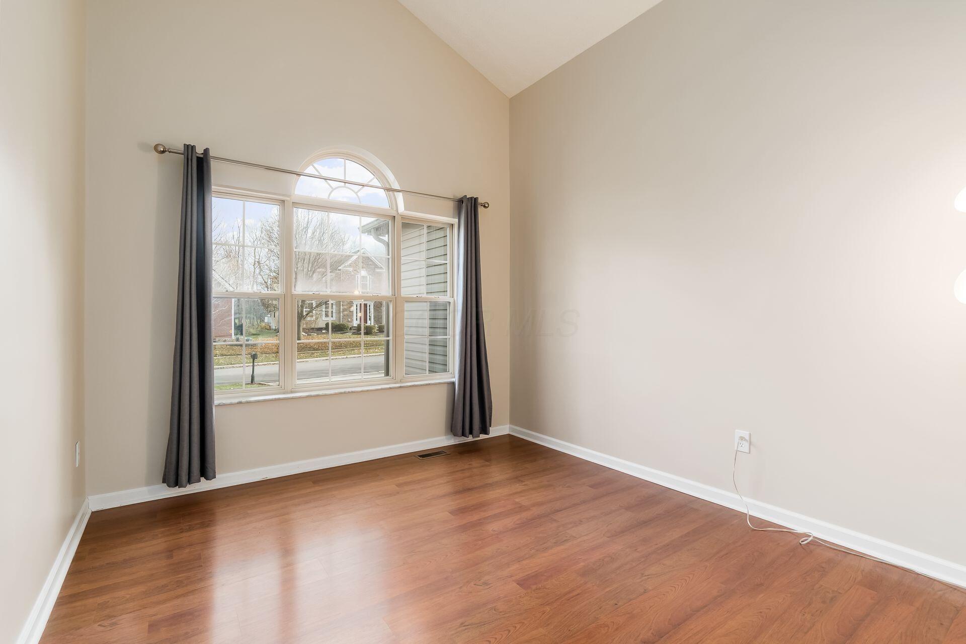 Powell, Ohio, 43065, United States, 4 Bedrooms Bedrooms, ,4 BathroomsBathrooms,Residential,For Sale,2003510