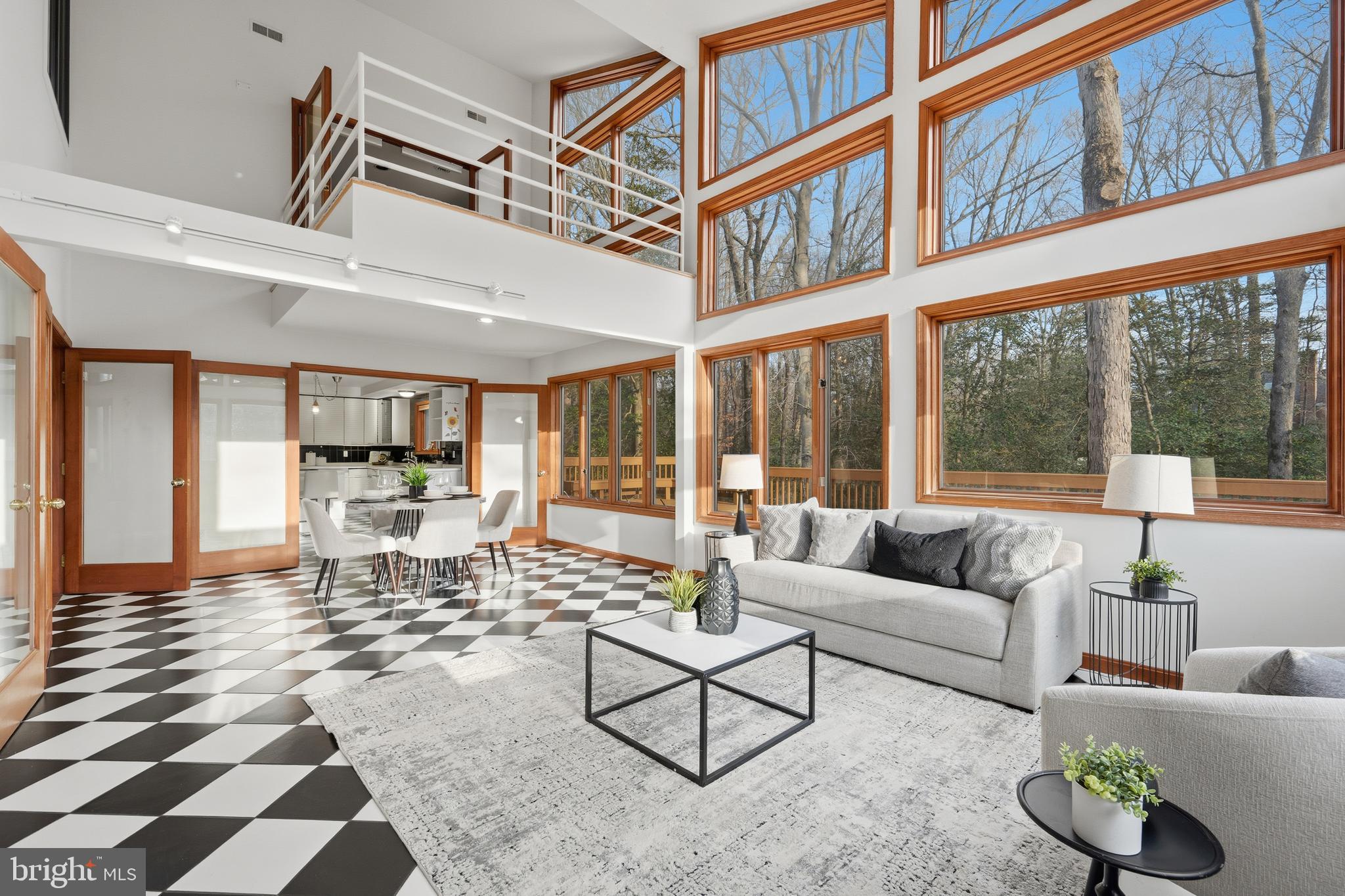 La Plata, Maryland, 20646, United States, 5 Bedrooms Bedrooms, ,4 BathroomsBathrooms,Residential,For Sale,1994243