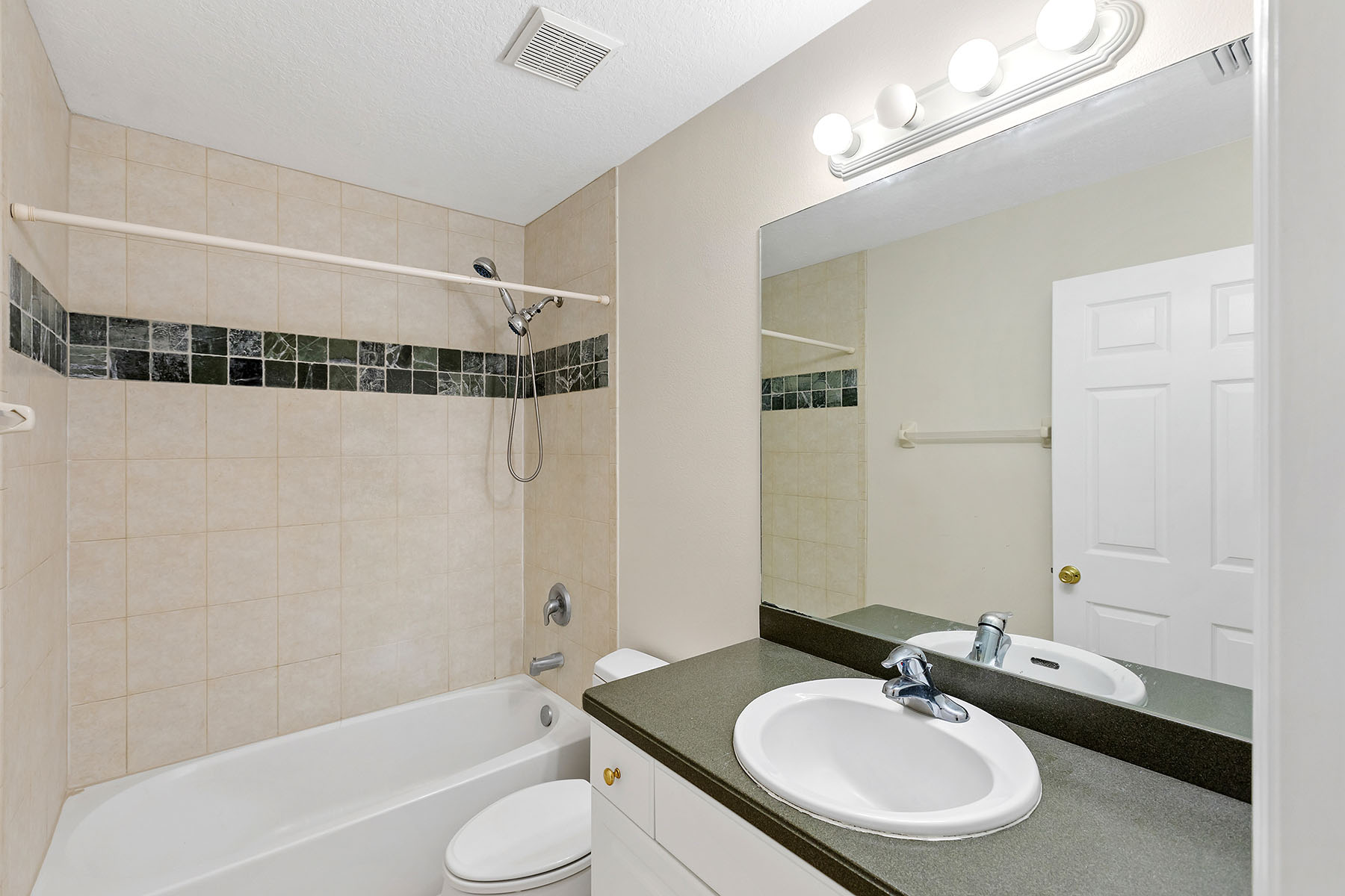  NORTH PORT - 物件實景