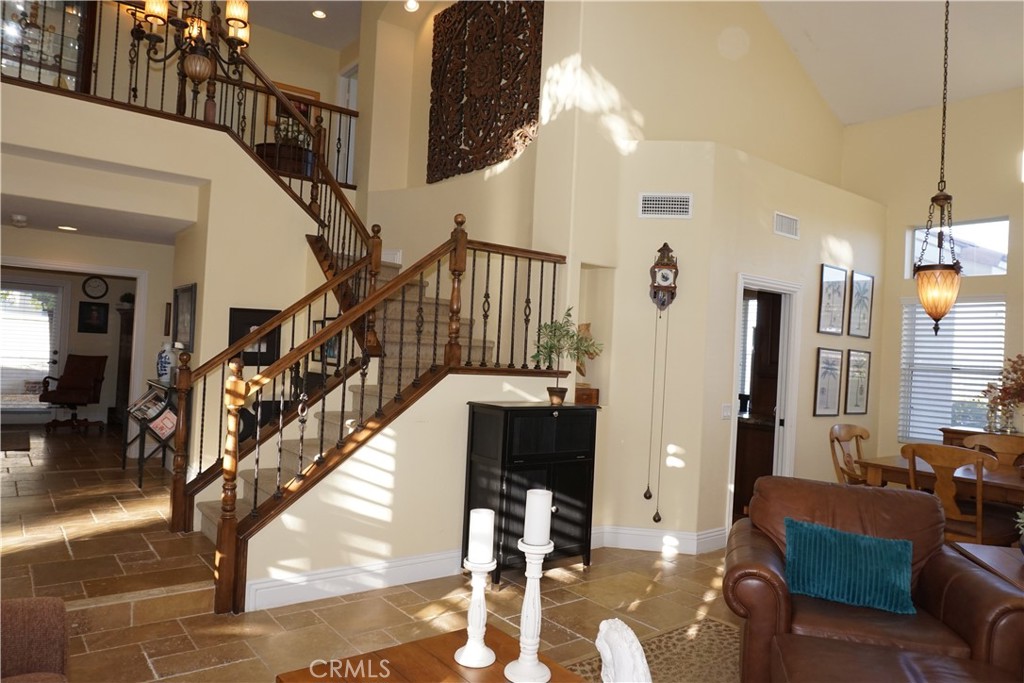 Lake Elsinore, California, 92532, United States, 4 Bedrooms Bedrooms, ,3 BathroomsBathrooms,Residential,For Sale,1988031