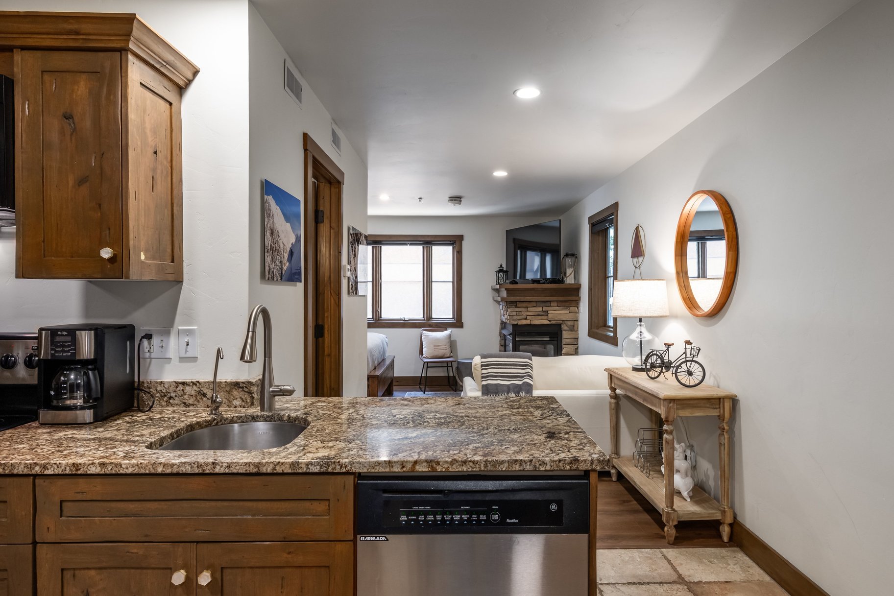  Prime Park City Studio: Steps to Golf & Ski  Remodeled 2023  Turn-Key - 物件實景