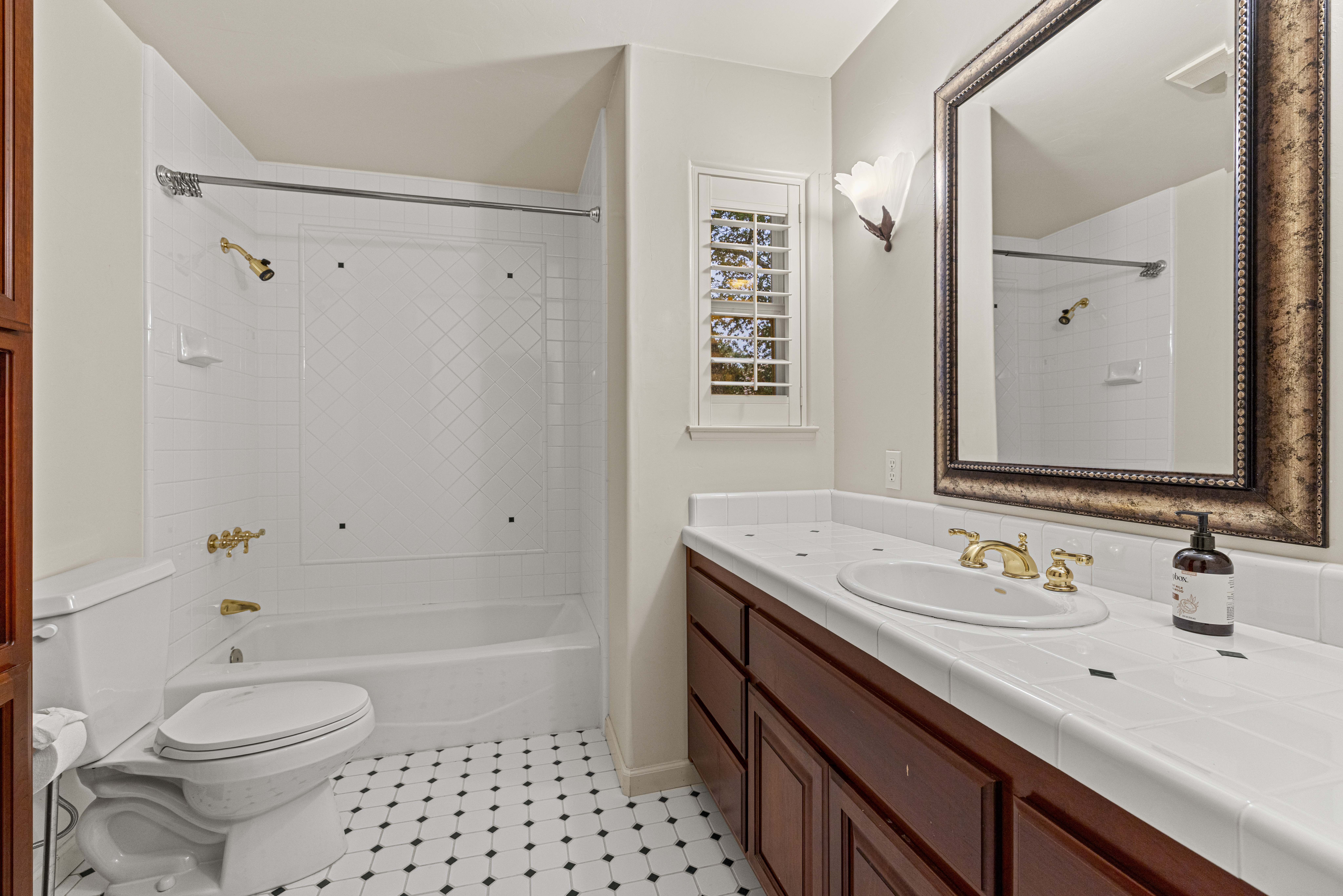  2420 Loch Way, El Dorado Hills, CA 95762 - 物件實景