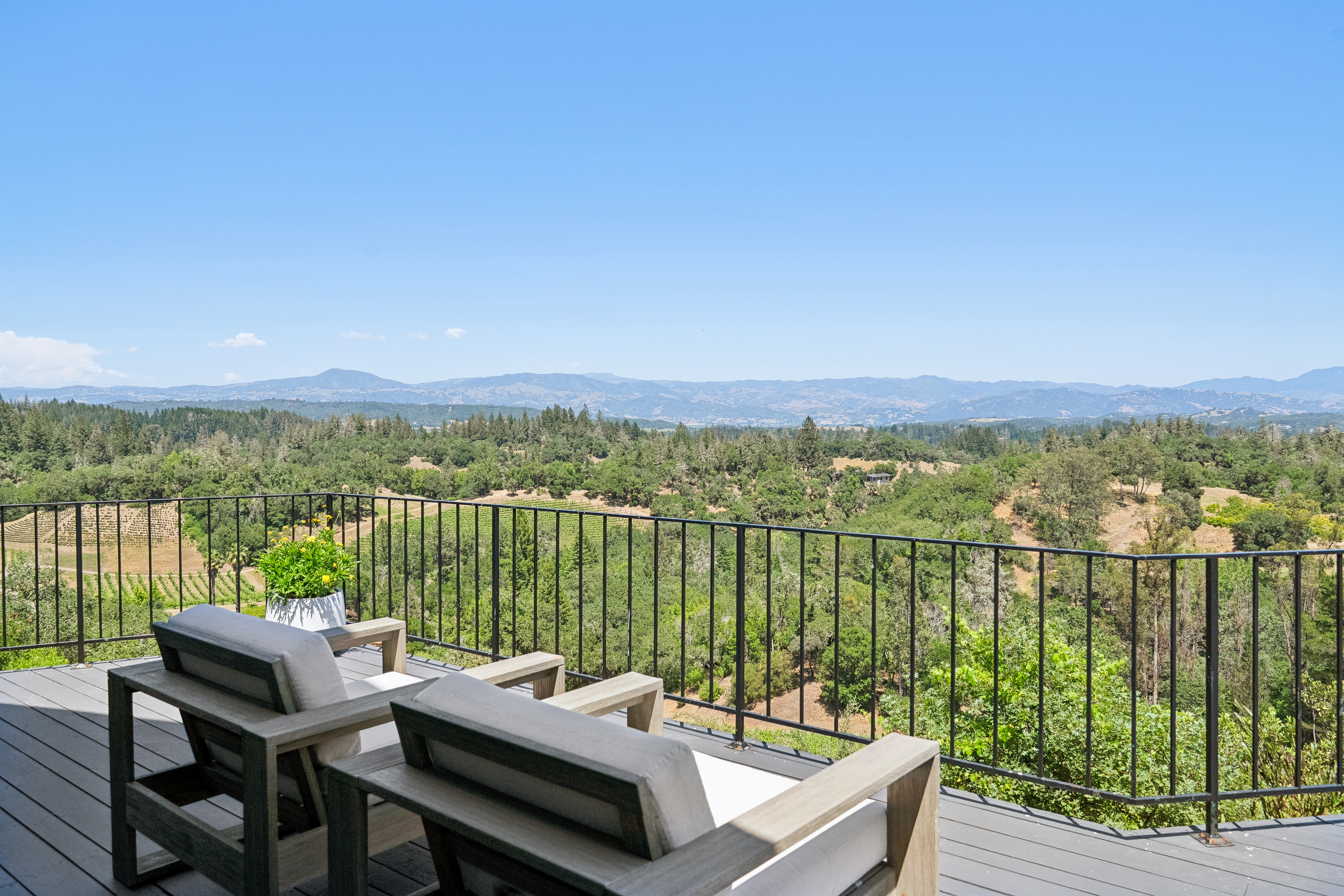  2355 West Dry Creek Road, Healdsburg, CA 95448 - 物件實景