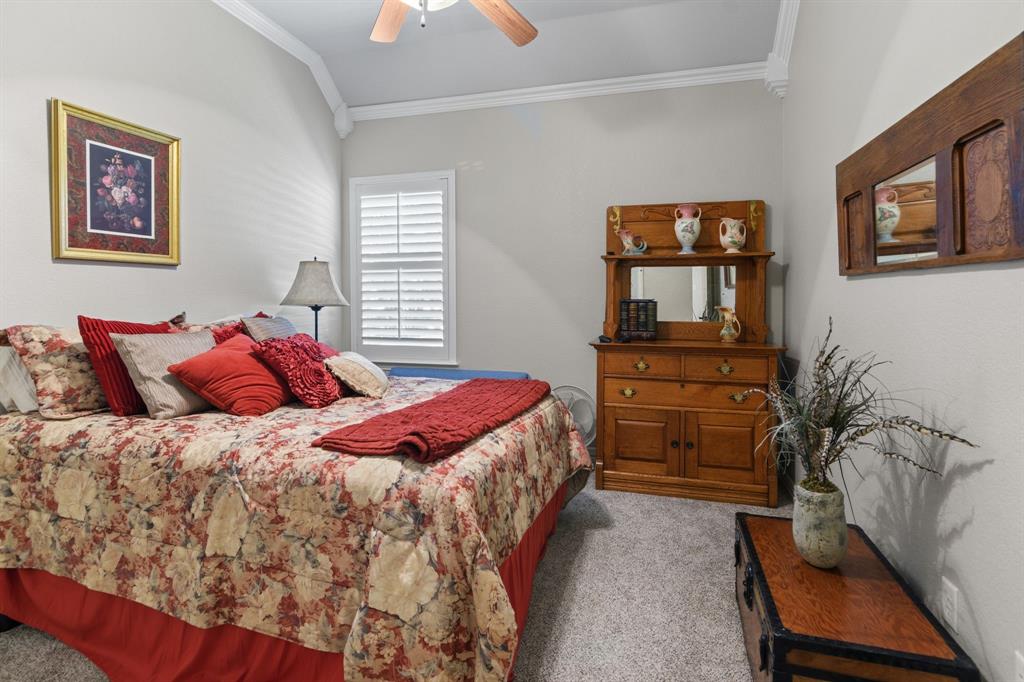 Lakeside, Texas, 76108, United States, 4 Bedrooms Bedrooms, ,3 BathroomsBathrooms,Residential,For Sale,1796738