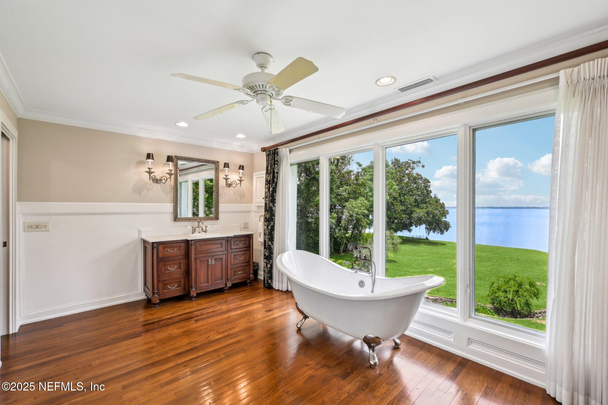 Orange Park, Florida, 32073, United States, 5 Bedrooms Bedrooms, ,9 BathroomsBathrooms,Residential,For Sale,1847140