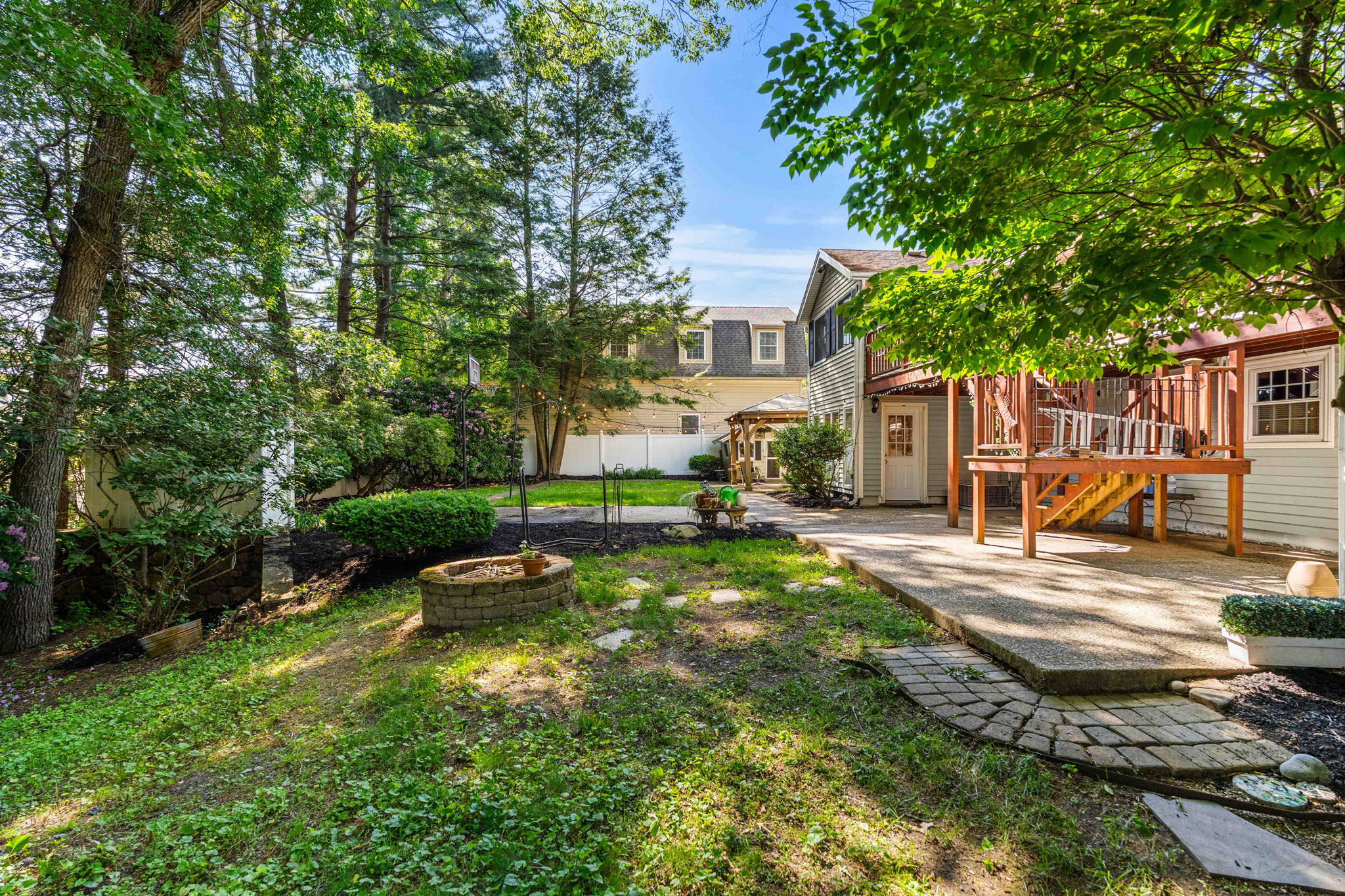  12 Catherine Dr, Peabody, MA, 01960 - 物件實景