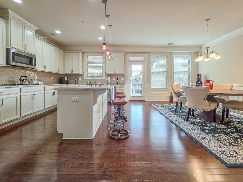 Alpharetta, Georgia, 30009, United States, 3 Bedrooms Bedrooms, ,4 BathroomsBathrooms,Residential,For Sale,2006283