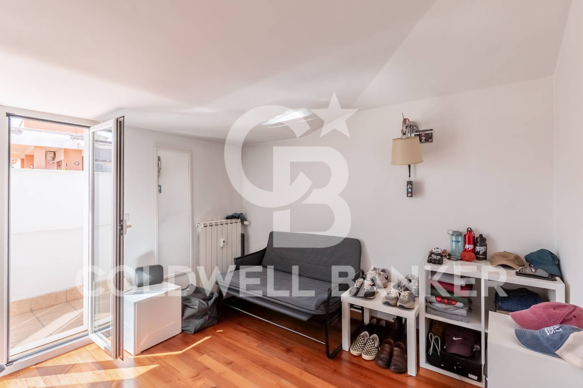 Roma, Roma, 00100, IT, 2 Bedrooms Bedrooms, ,2 BathroomsBathrooms,Residential,For Sale,1957562