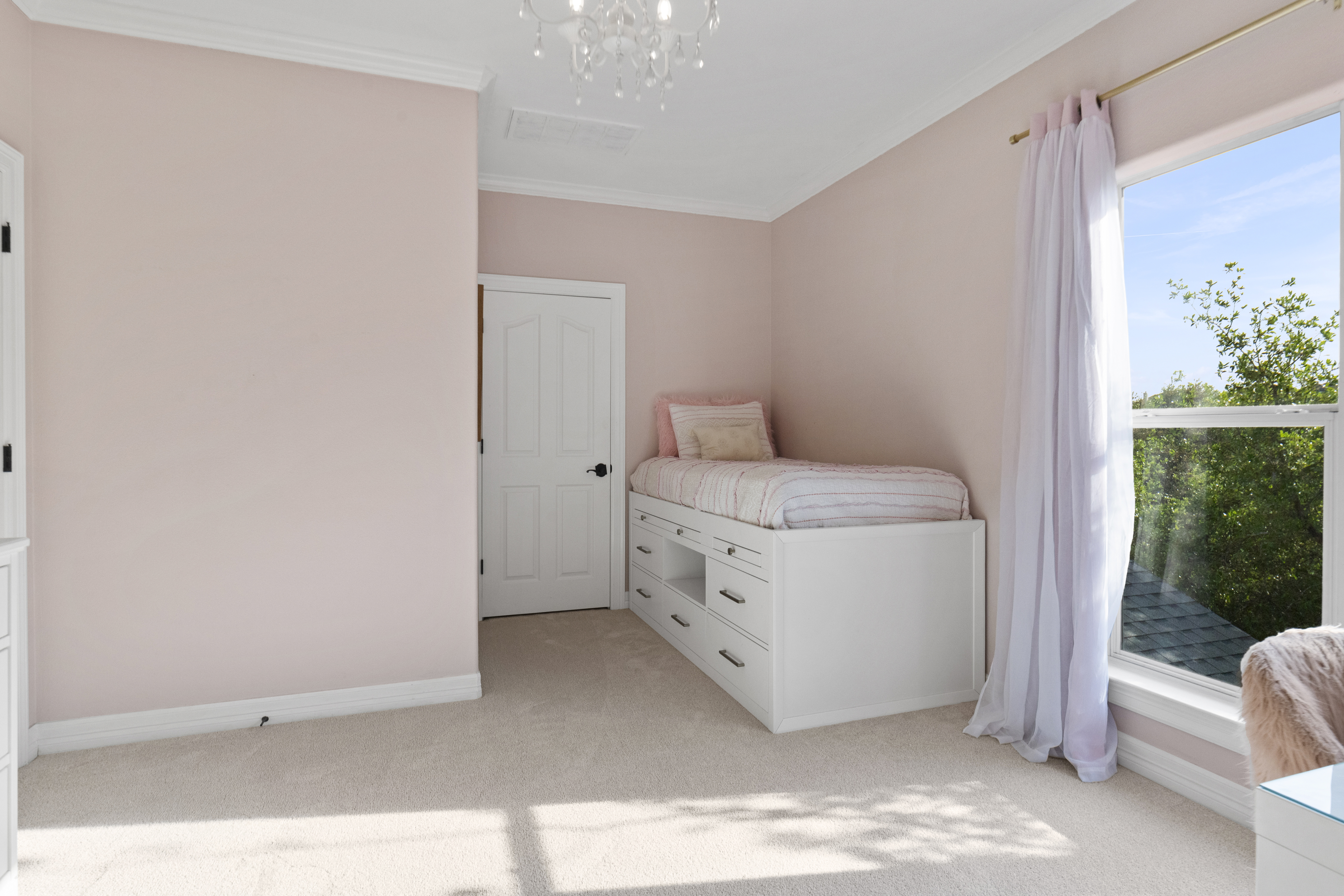  A Rare Vineyard Find: Greenbelt, Fully Renovated with Elevated Outdoor Living - 物件實景