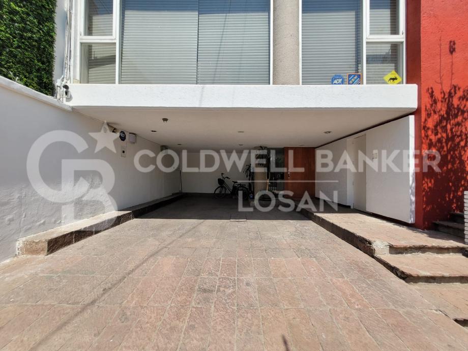 Naucalpan de Juárez, Estado de méxico, 53100, Mexico, 3 Bedrooms Bedrooms, ,4 BathroomsBathrooms,Residential,For Sale,1917884