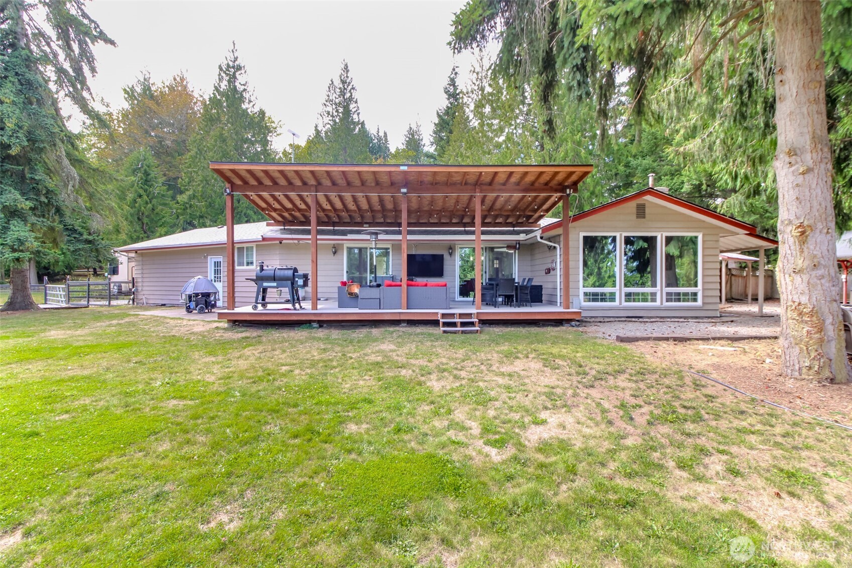 Graham, Washington, 98338, United States, 3 Bedrooms Bedrooms, ,1 BathroomBathrooms,Residential,For Sale,1981421