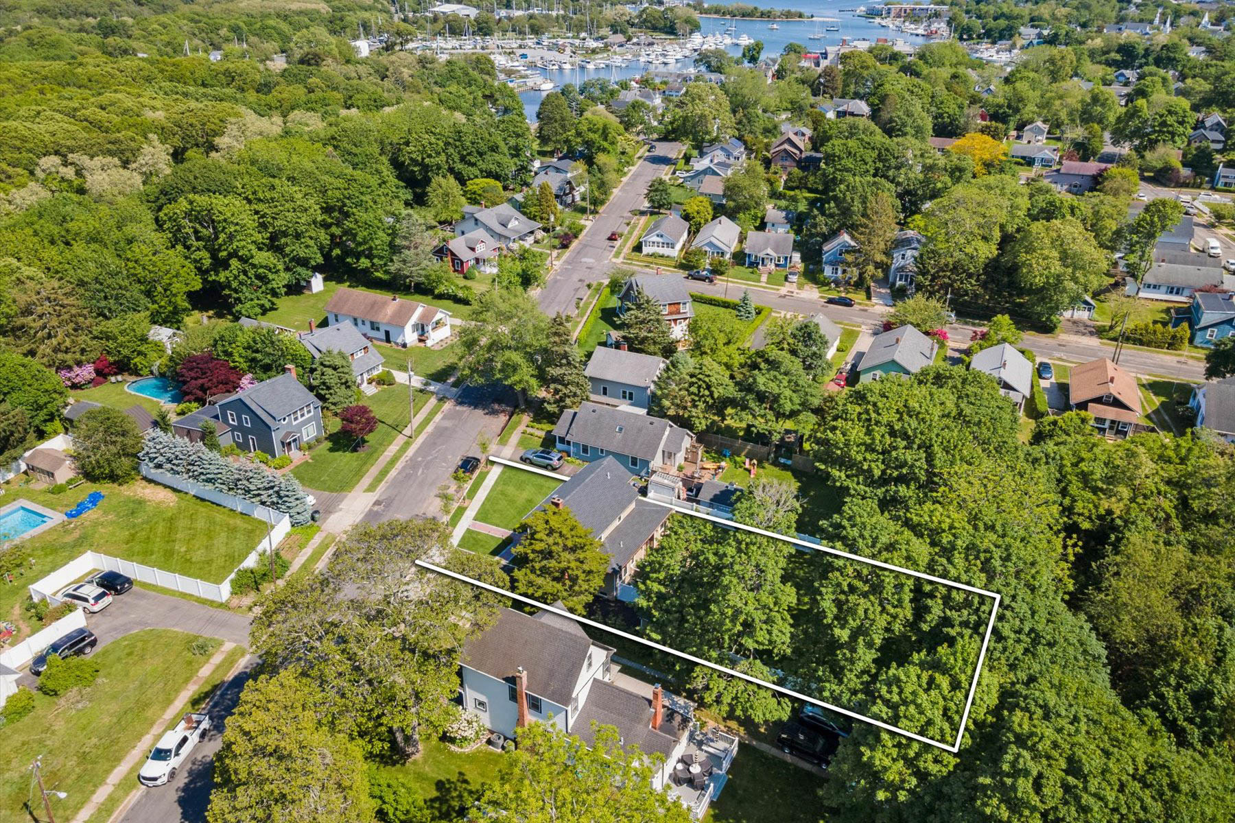  619 Bailey Avenue, Greenport, NY 11944 - 物件實景