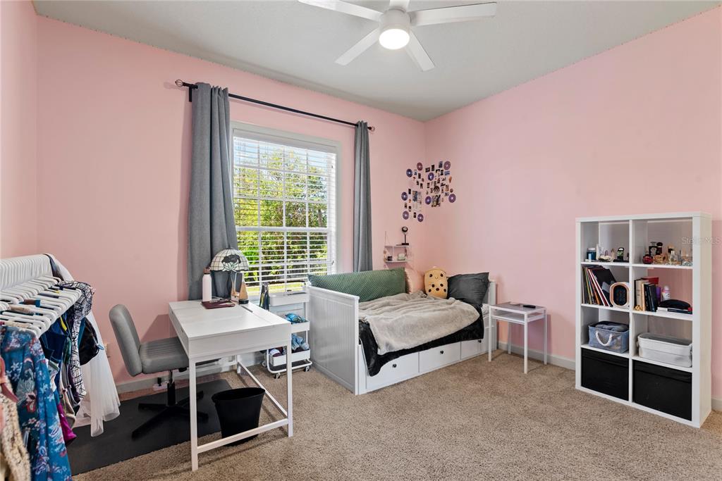 Lake Mary, Florida, 32746, United States, 5 Bedrooms Bedrooms, ,4 BathroomsBathrooms,Residential,For Sale,1827017