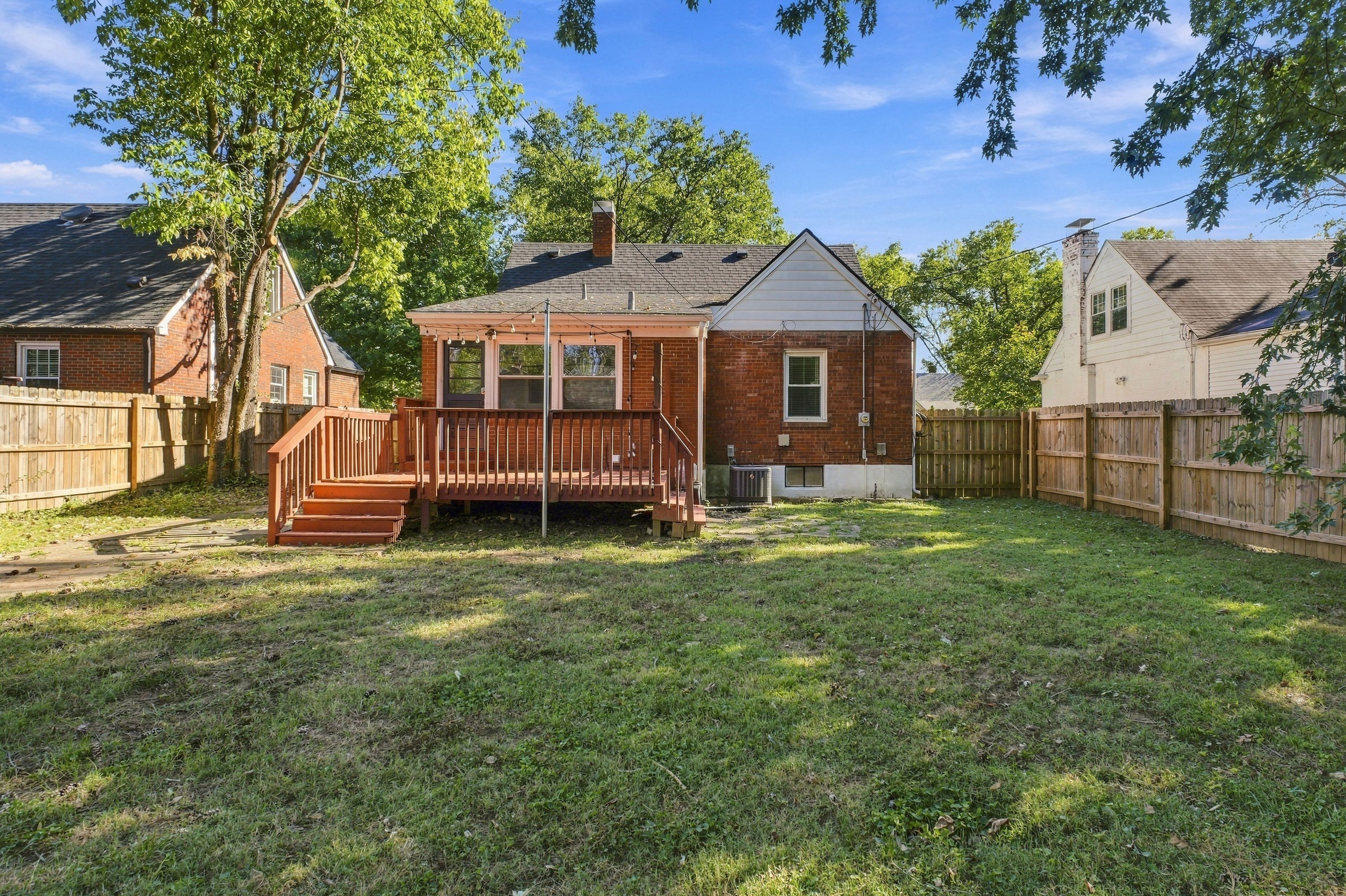  3523 Hycliffe Avenue, Louisville, KY 40207 - 物件實景