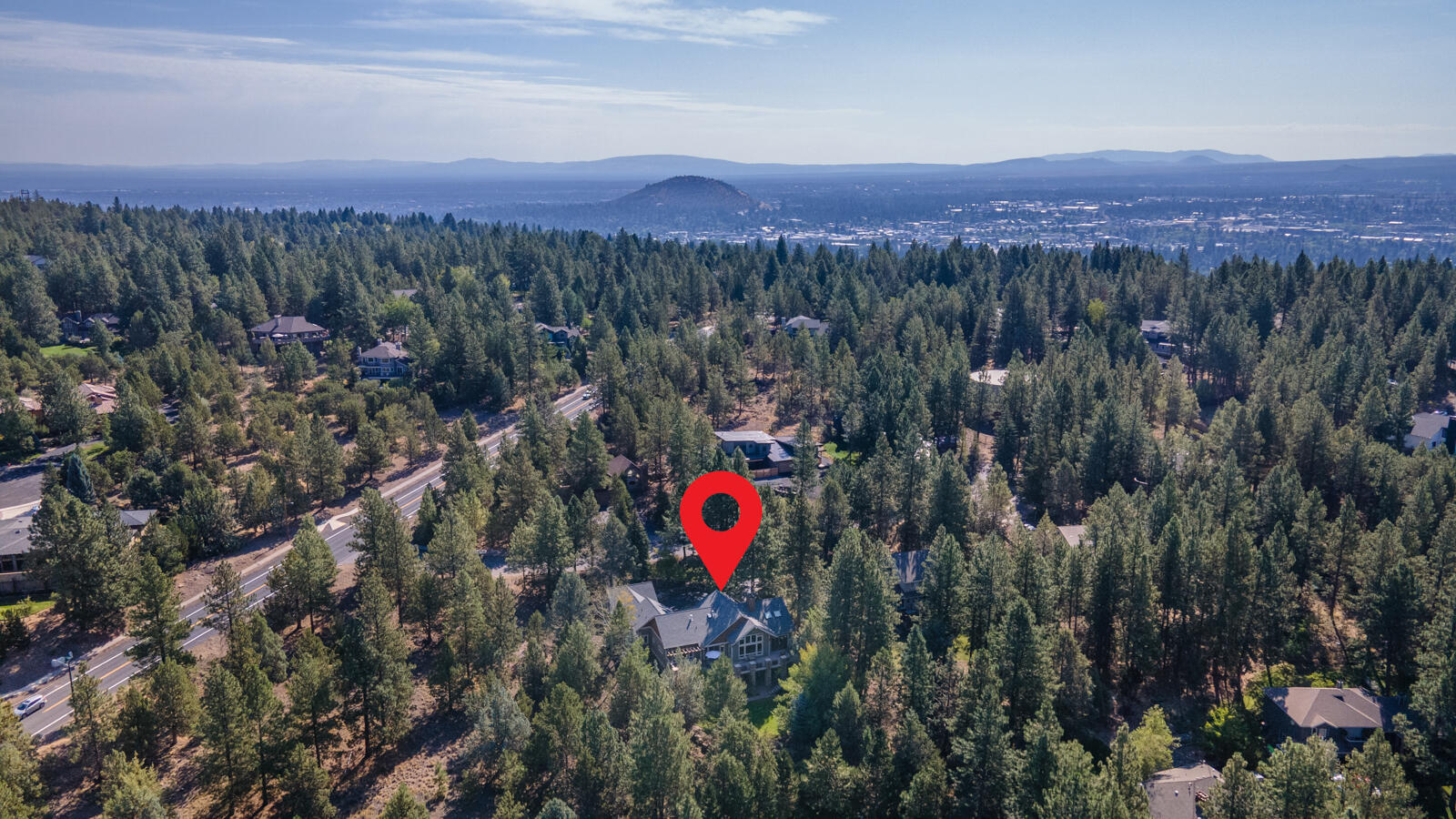 Bend, Oregon, 97703, United States, 4 Bedrooms Bedrooms, ,5 BathroomsBathrooms,Residential,For Sale,1979123