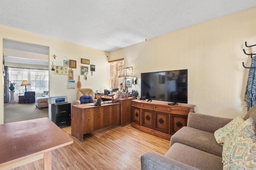 San Diego, California, 92114, United States, 3 Bedrooms Bedrooms, ,1 BathroomBathrooms,Residential,For Sale,1912637