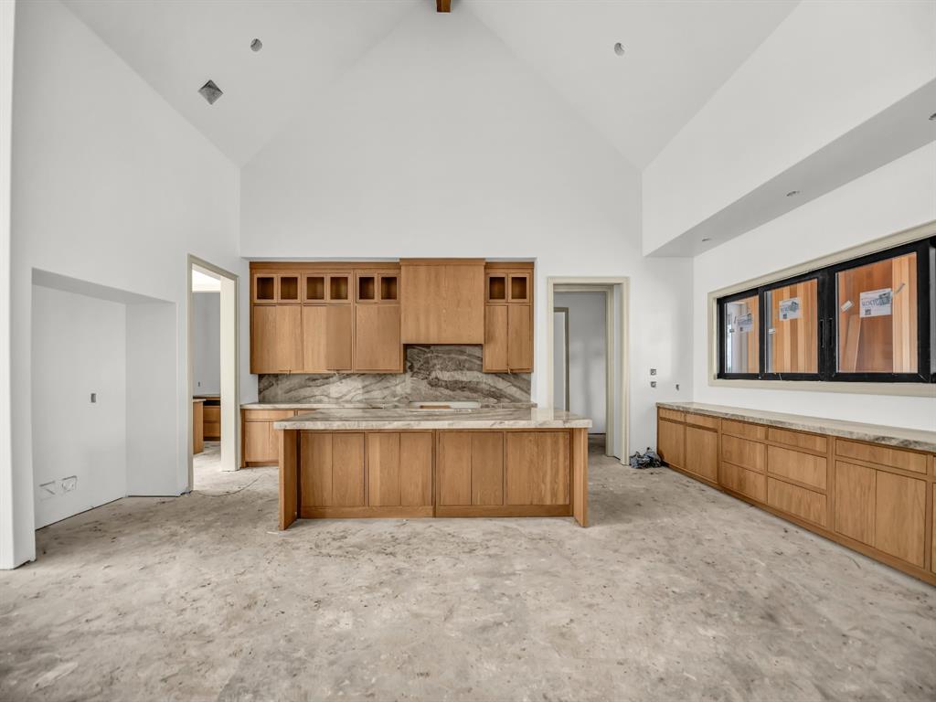 Weatherford, Texas, 76087, United States, 5 Bedrooms Bedrooms, ,6 BathroomsBathrooms,Residential,For Sale,2014526