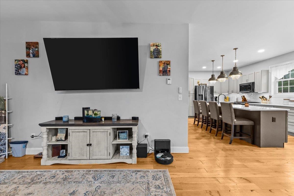 Swanton, Vermont, 05488, United States, 4 Bedrooms Bedrooms, ,3 BathroomsBathrooms,Residential,For Sale,2000058