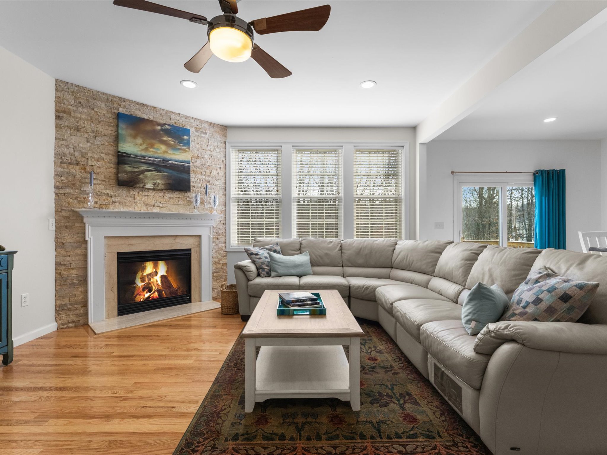  100 Buttercup Ln, Grafton, MA, 01560 - 物件實景