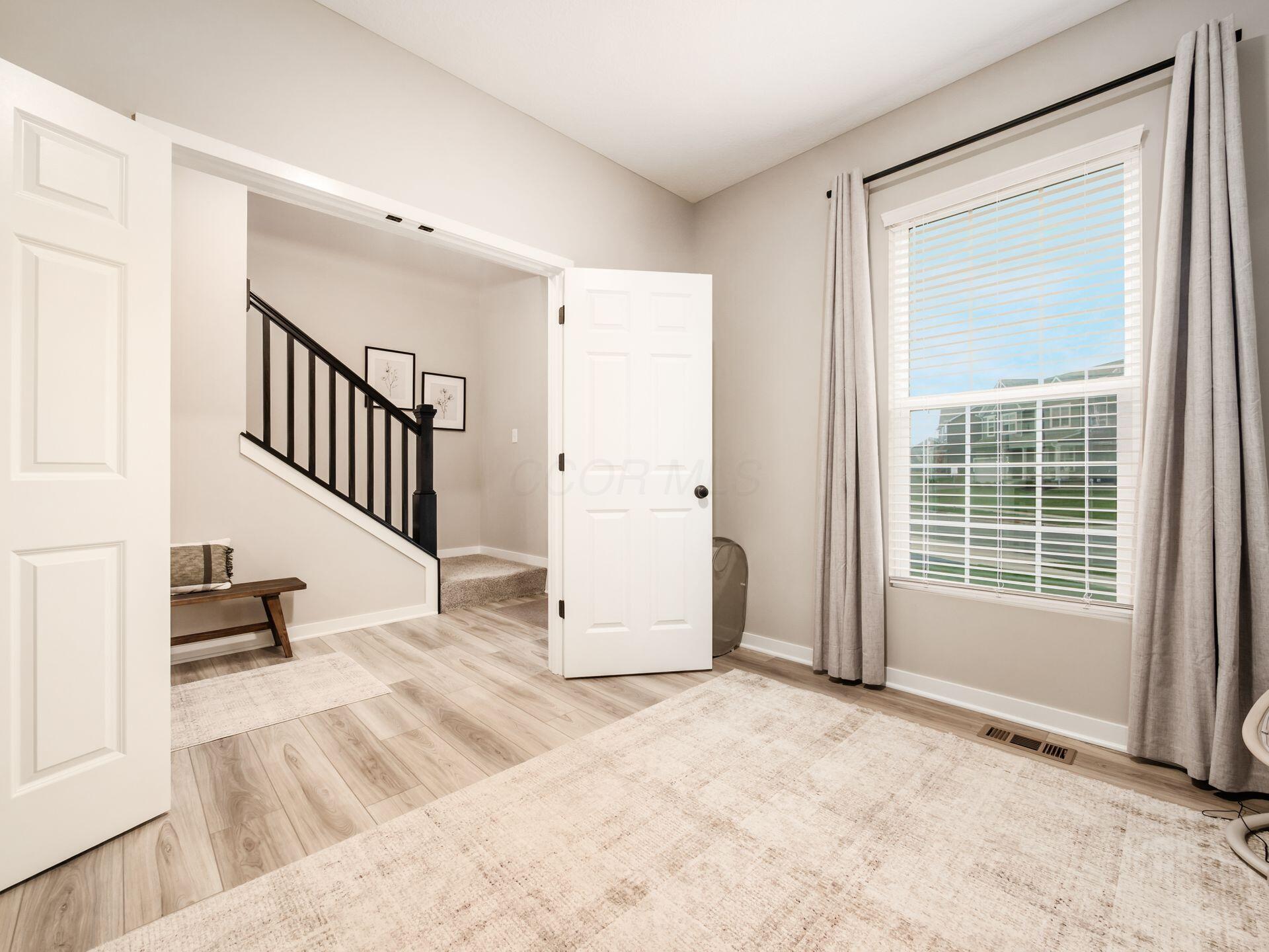 Powell, Ohio, 43065, United States, 3 Bedrooms Bedrooms, ,3 BathroomsBathrooms,Residential,For Sale,1970894