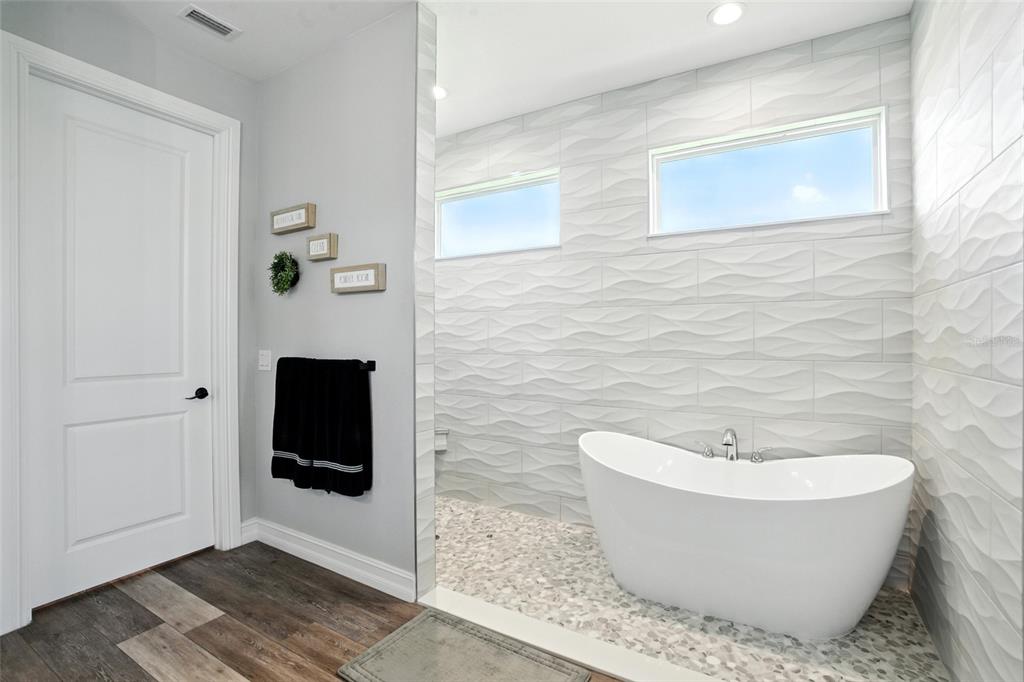 Punta Gorda, Florida, 33955, United States, 3 Bedrooms Bedrooms, ,2 BathroomsBathrooms,Residential,For Sale,1926256
