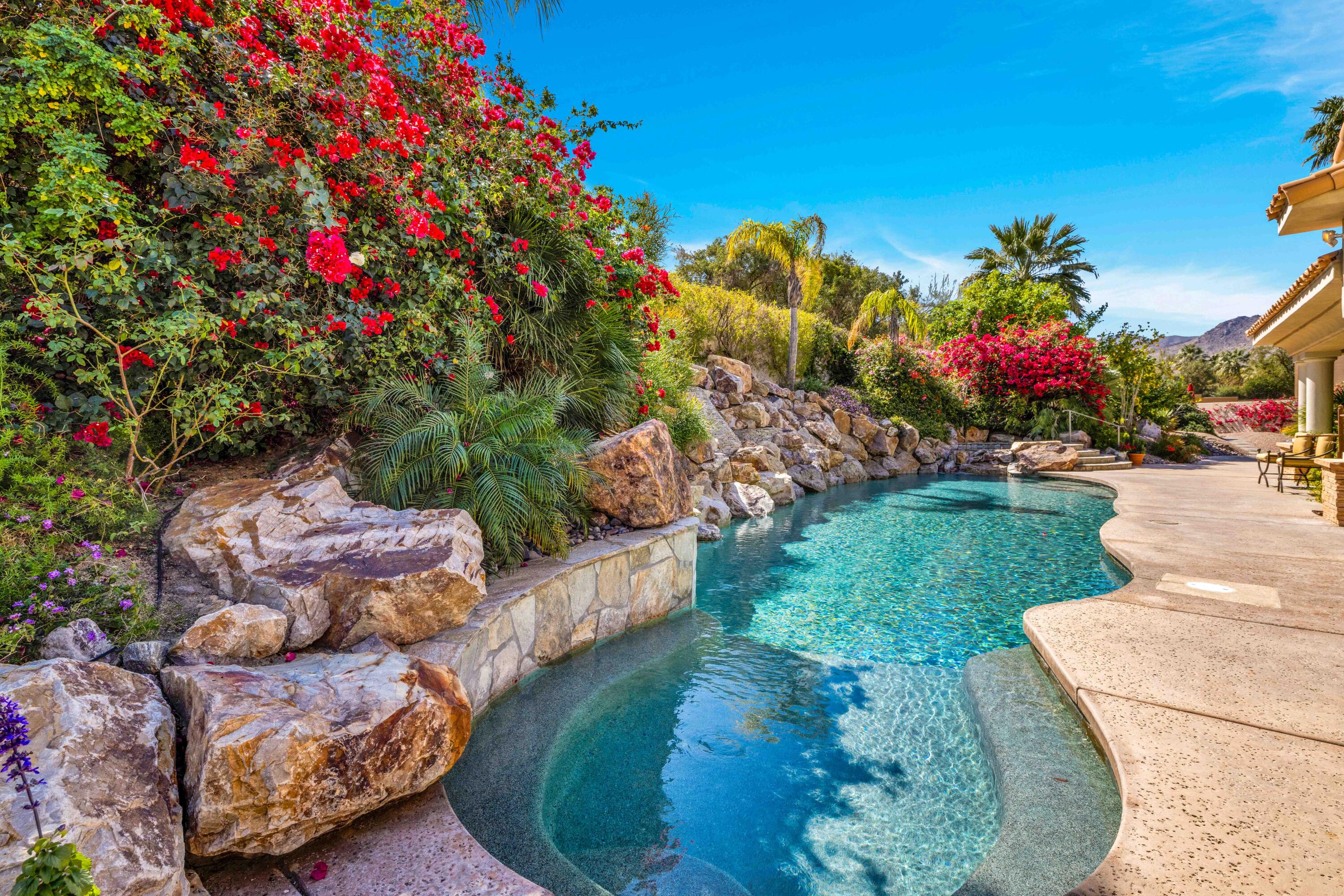 Palm Desert, California, 92260, United States, 3 Bedrooms Bedrooms, ,4 BathroomsBathrooms,Residential,For Sale,1986213