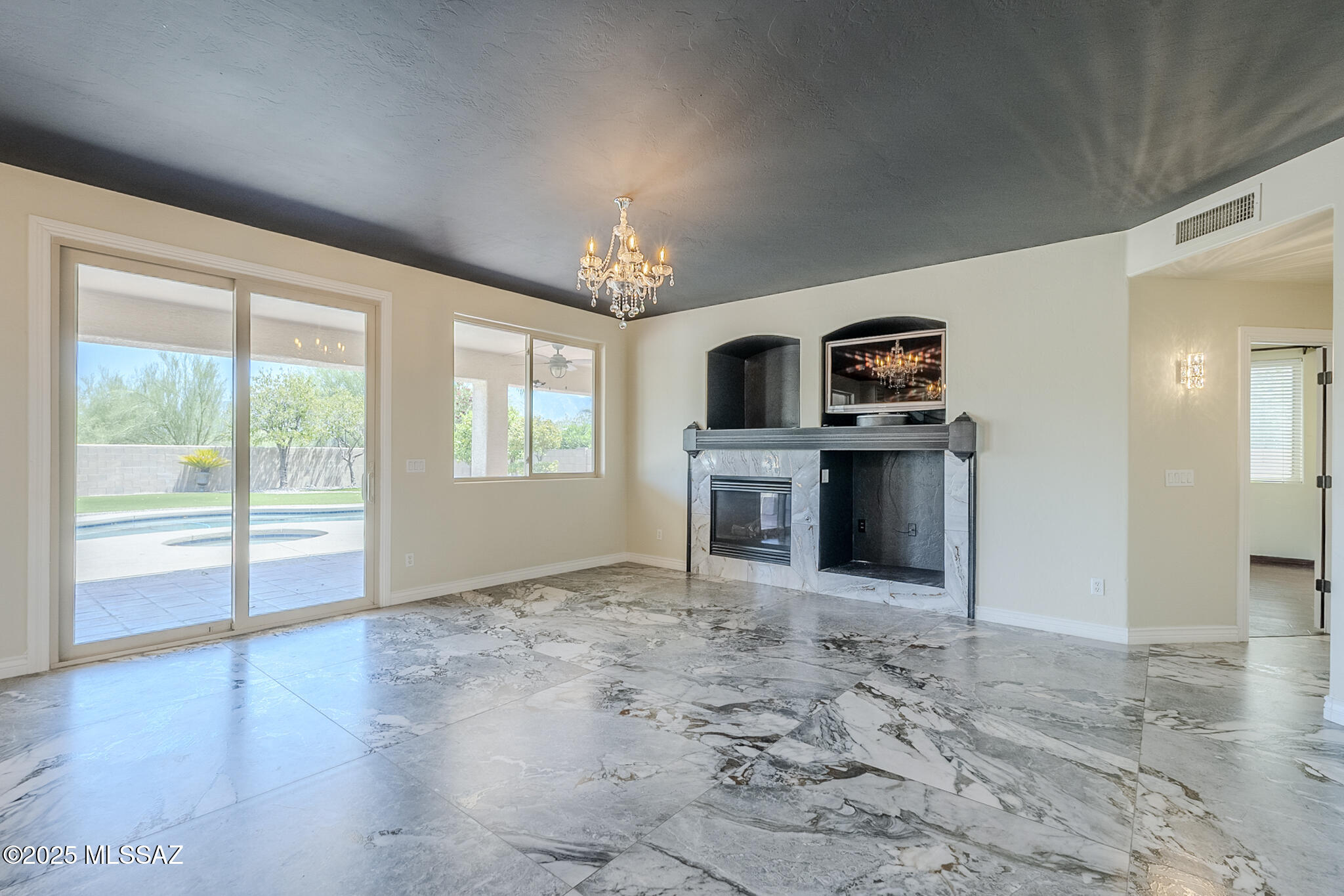 Oro Valley, Arizona, 85755, United States, 5 Bedrooms Bedrooms, ,3 BathroomsBathrooms,Residential,For Sale,1918378