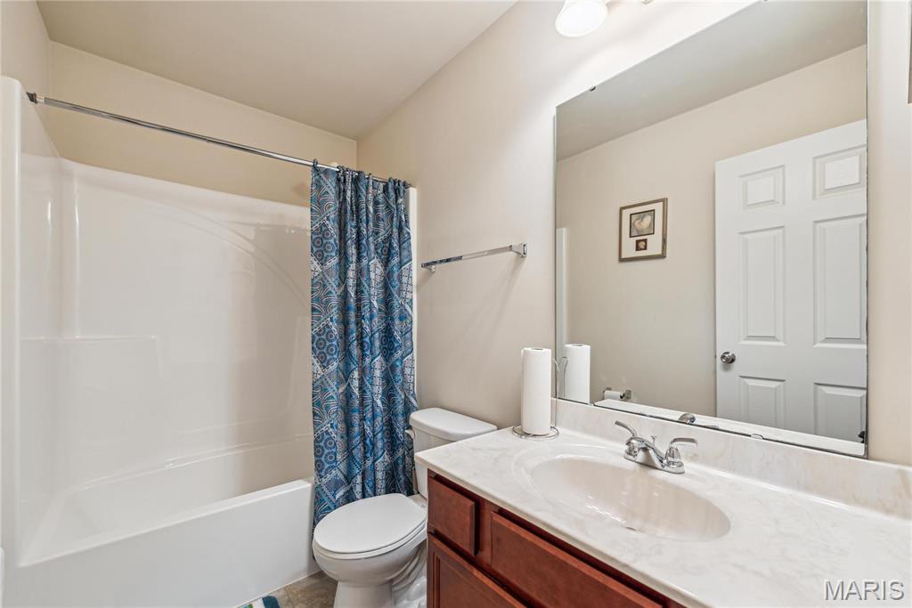 Wentzville, Missouri, 63385, United States, 4 Bedrooms Bedrooms, ,4 BathroomsBathrooms,Residential,For Sale,1722454
