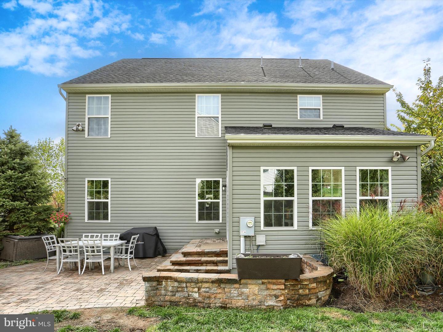 Harrisburg, Pennsylvania, 17112, United States, 5 Bedrooms Bedrooms, ,4 BathroomsBathrooms,Residential,For Sale,1970182