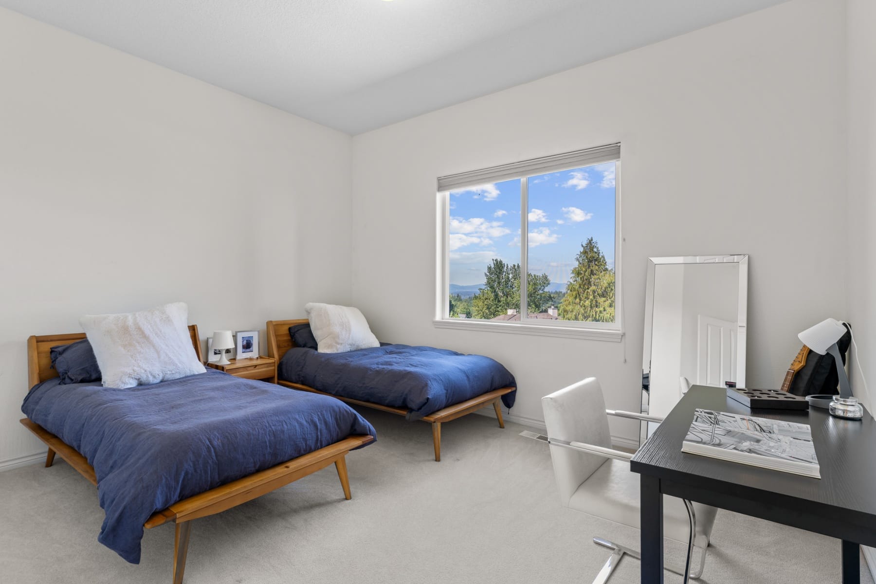  1616 NW FOLEY CT Portland, OR 97229 - 物件實景