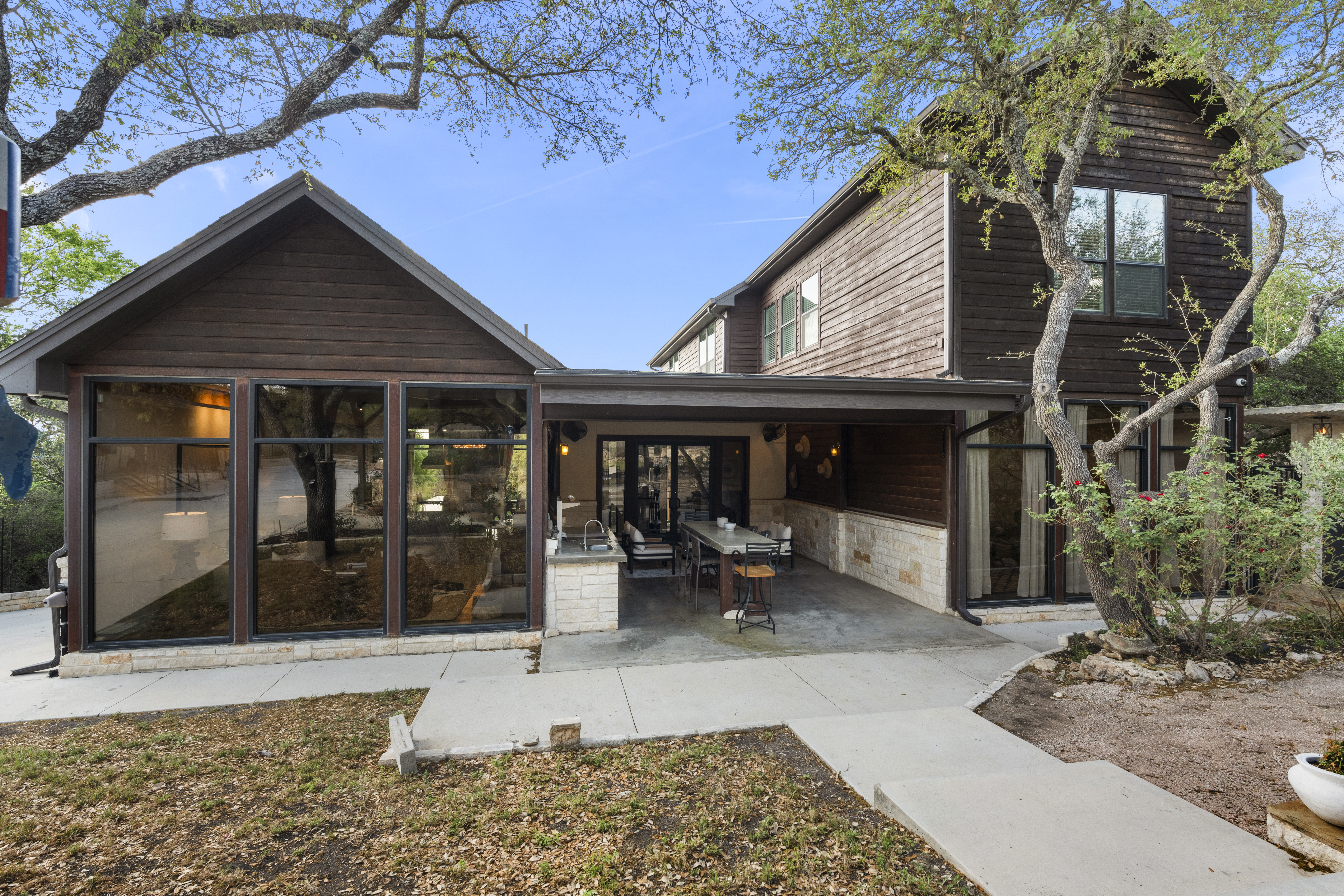  Spring Branch Luxury on 2.3 Acres - 物件實景