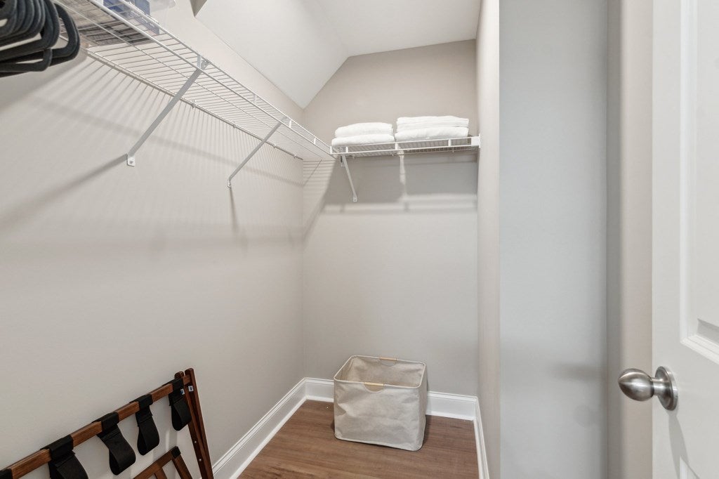 Ellijay, Georgia, 30540, United States, 3 Bedrooms Bedrooms, ,3 BathroomsBathrooms,Residential,For Sale,2003532