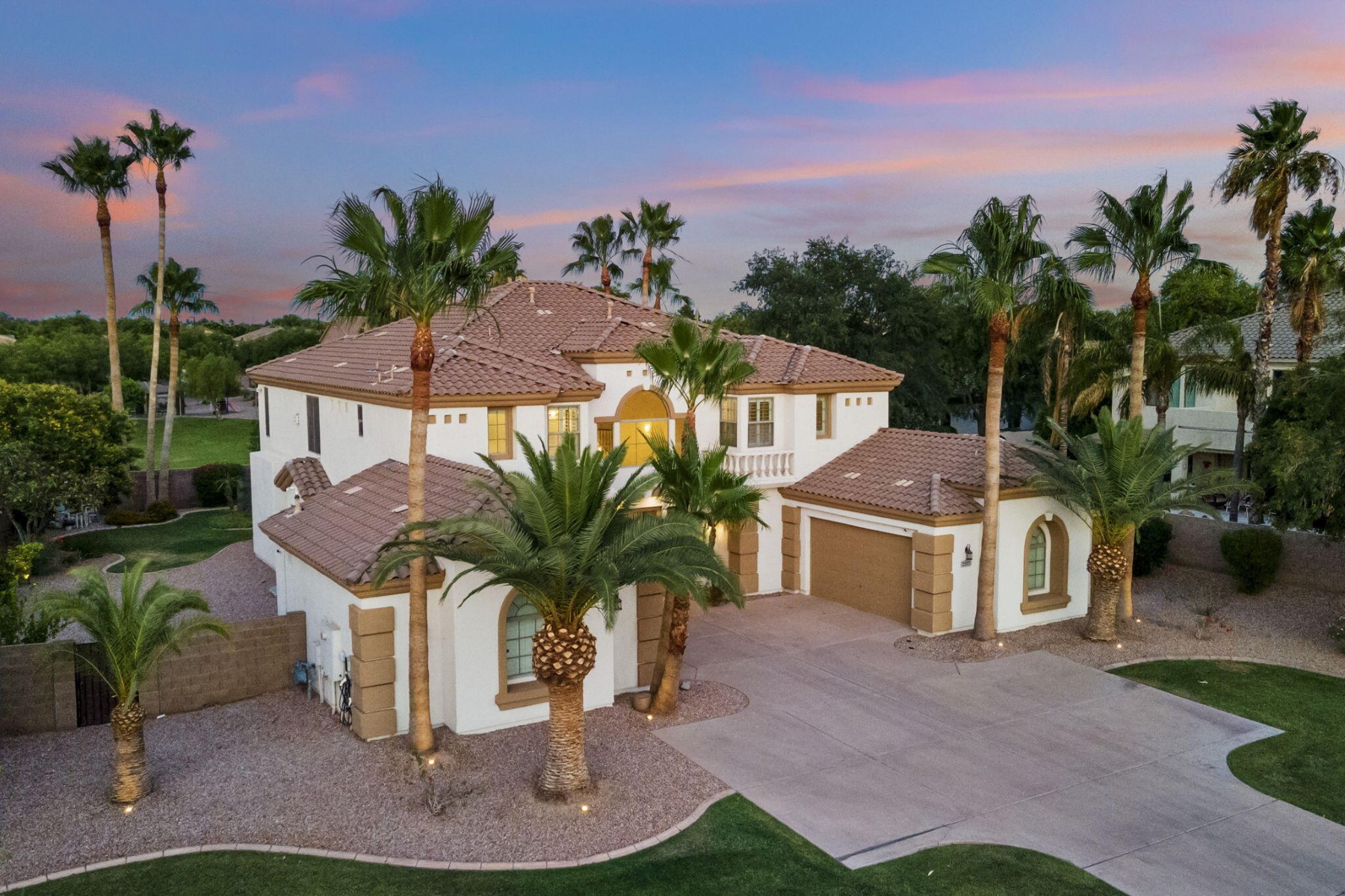  2517 S Constellation Way  Gilbert, AZ - 物件實景