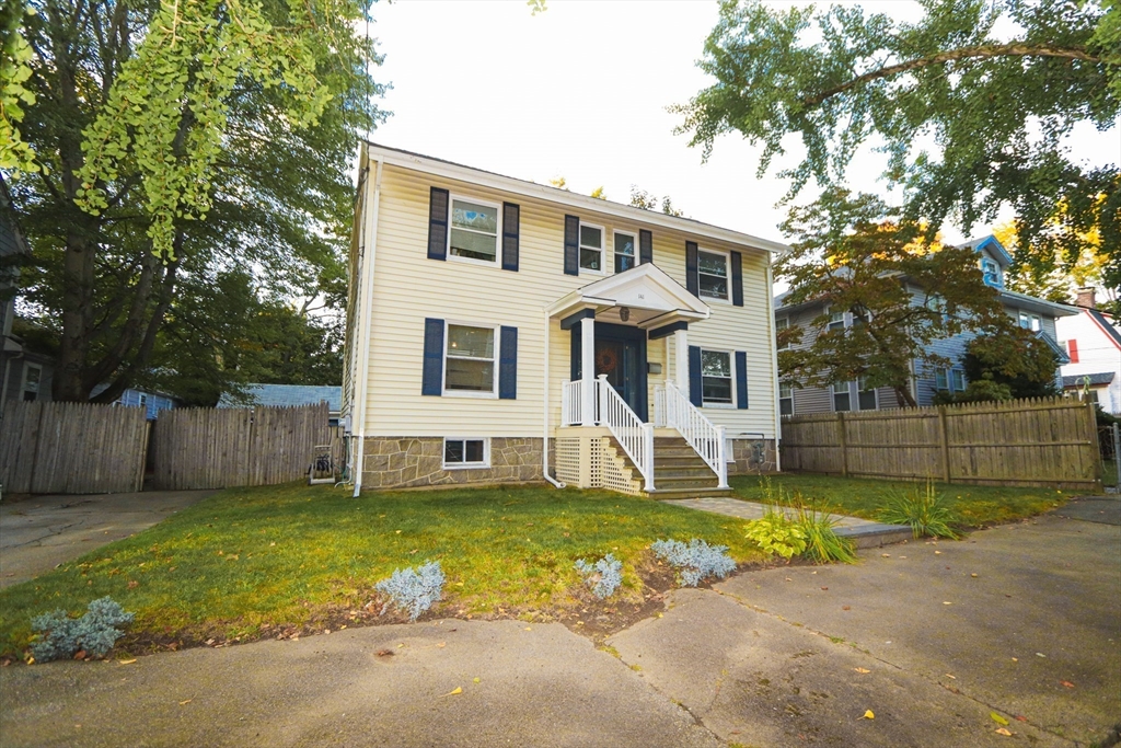 Brockton, Massachusetts, 02301, United States, 3 Bedrooms Bedrooms, ,2 BathroomsBathrooms,Residential,For Sale,1955678