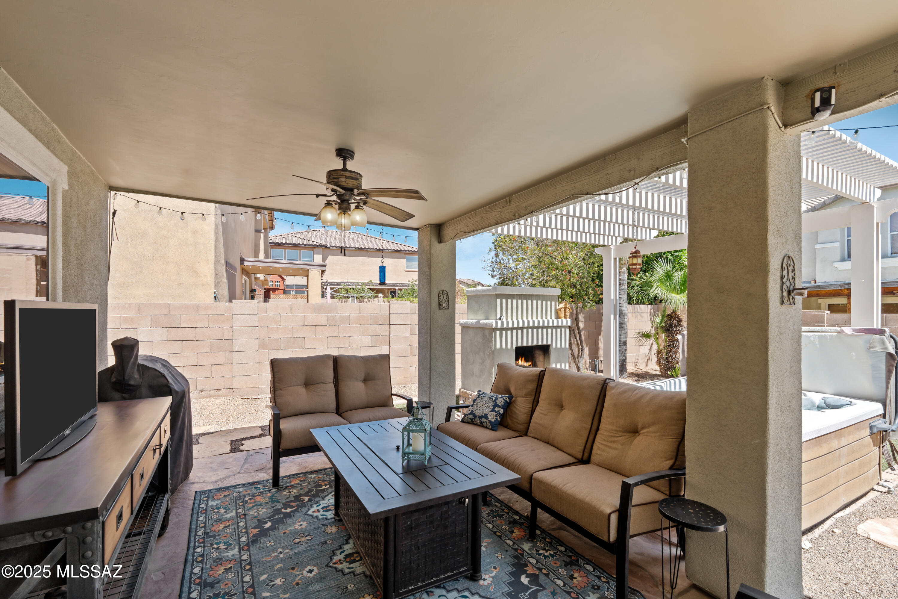 Sahuarita, Arizona, 85629, United States, 4 Bedrooms Bedrooms, ,3 BathroomsBathrooms,Residential,For Sale,1827979
