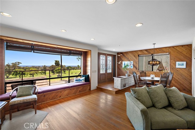 San Clemente, California, 92672, United States, 3 Bedrooms Bedrooms, ,2 BathroomsBathrooms,Residential,For Sale,1984253