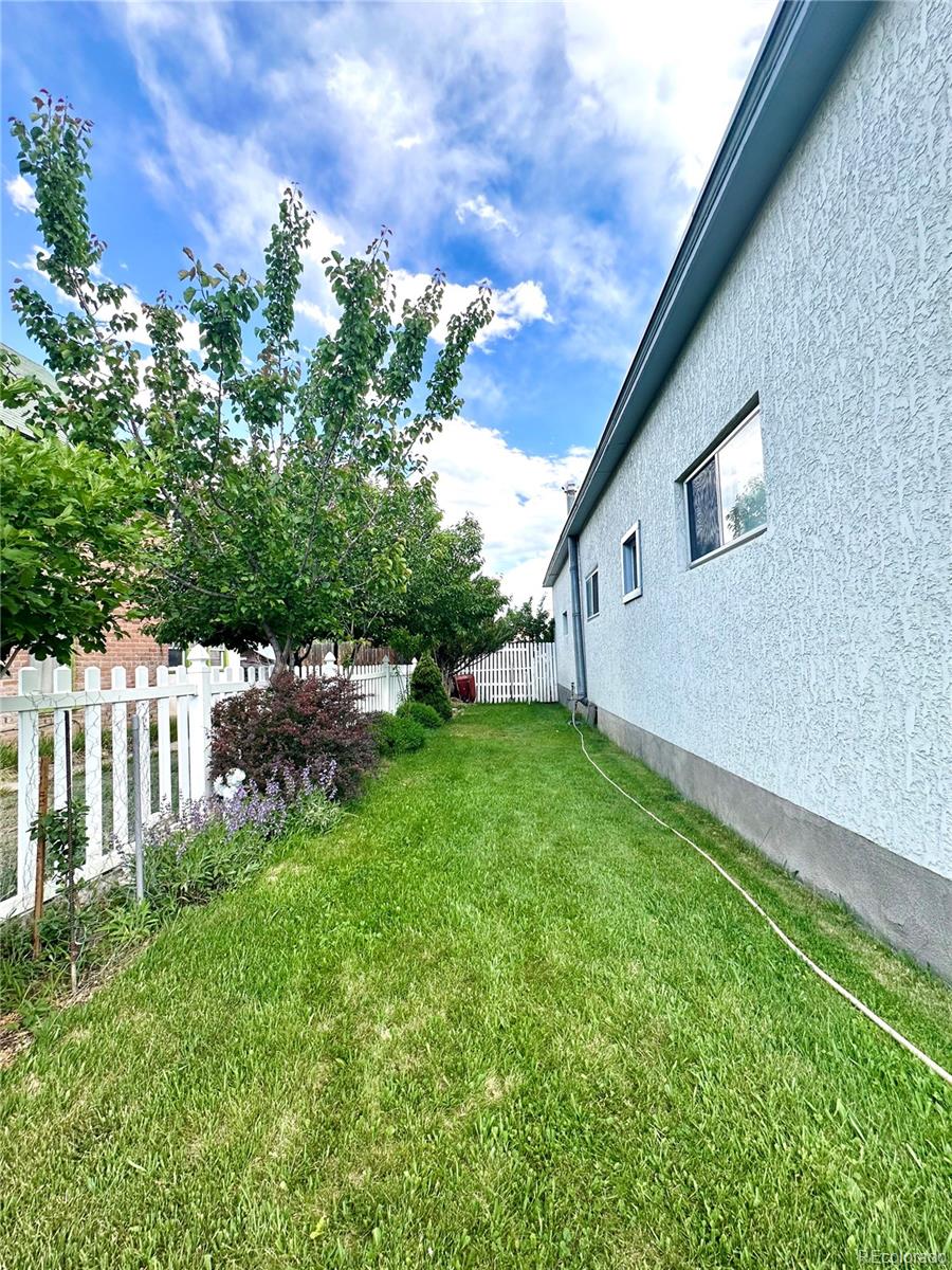 Salida, Colorado, 81201, United States, 3 Bedrooms Bedrooms, ,2 BathroomsBathrooms,Residential,For Sale,1977159