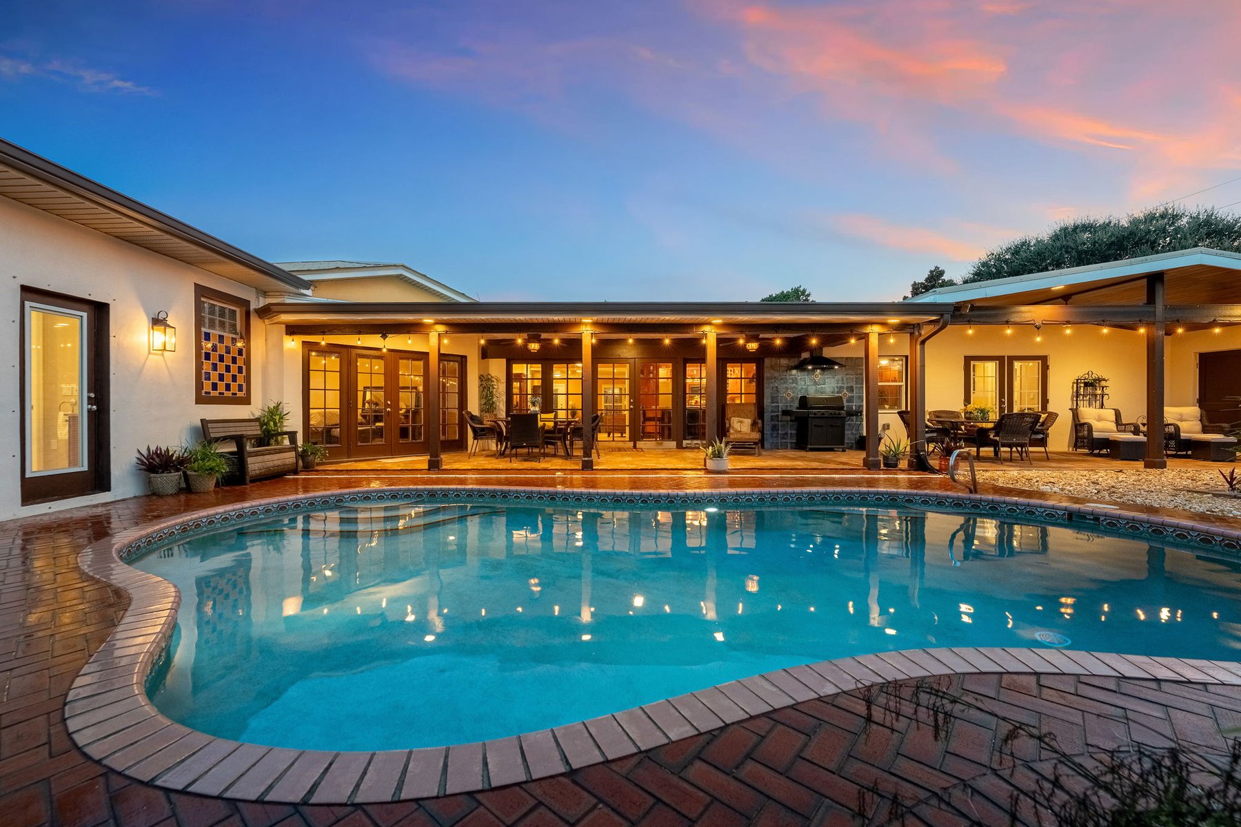  240 Deland Avenue, Indialantic, FL, 32903 - 物件實景