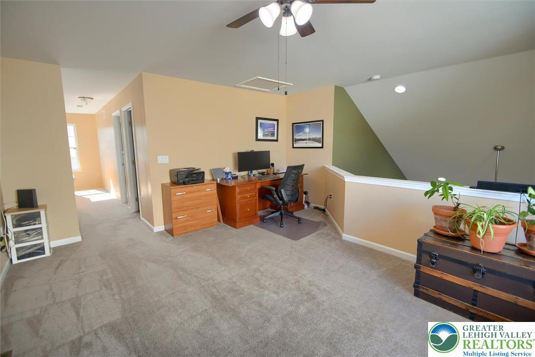 Upper Milford Twp, Pennsylvania, 18049, United States, 3 Bedrooms Bedrooms, ,3 BathroomsBathrooms,Residential,For Sale,1960503