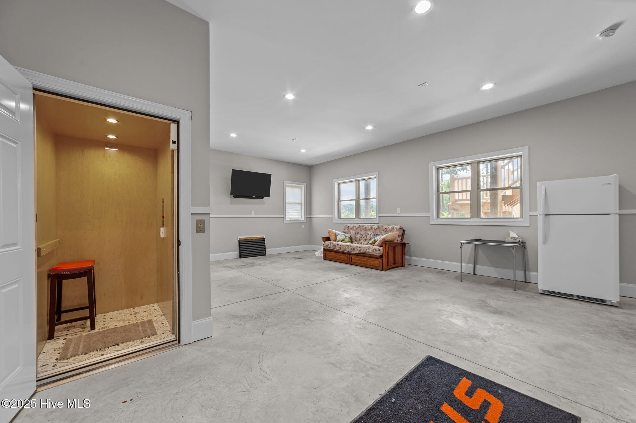 Bath, North Carolina, 27808, United States, 3 Bedrooms Bedrooms, ,3 BathroomsBathrooms,Residential,For Sale,1932772