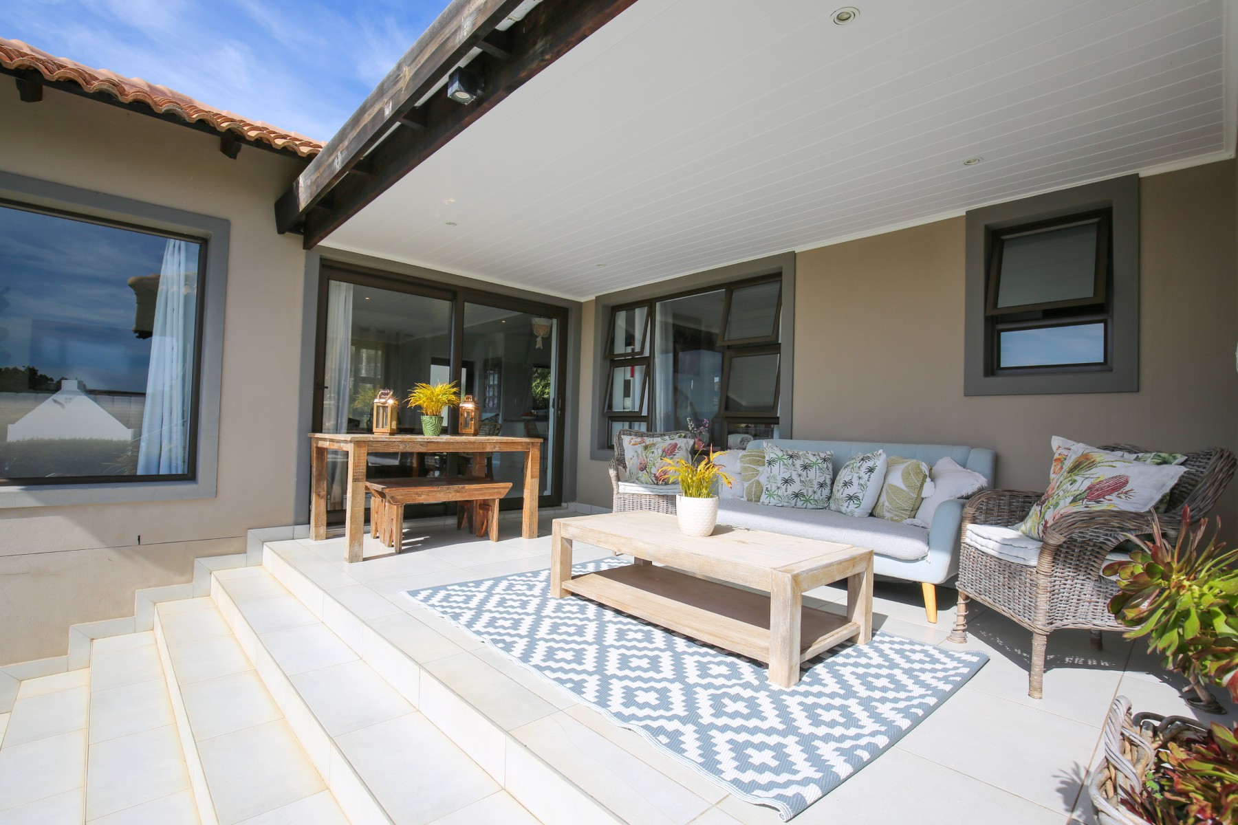  Family Home in Gated Estate - 物件實景